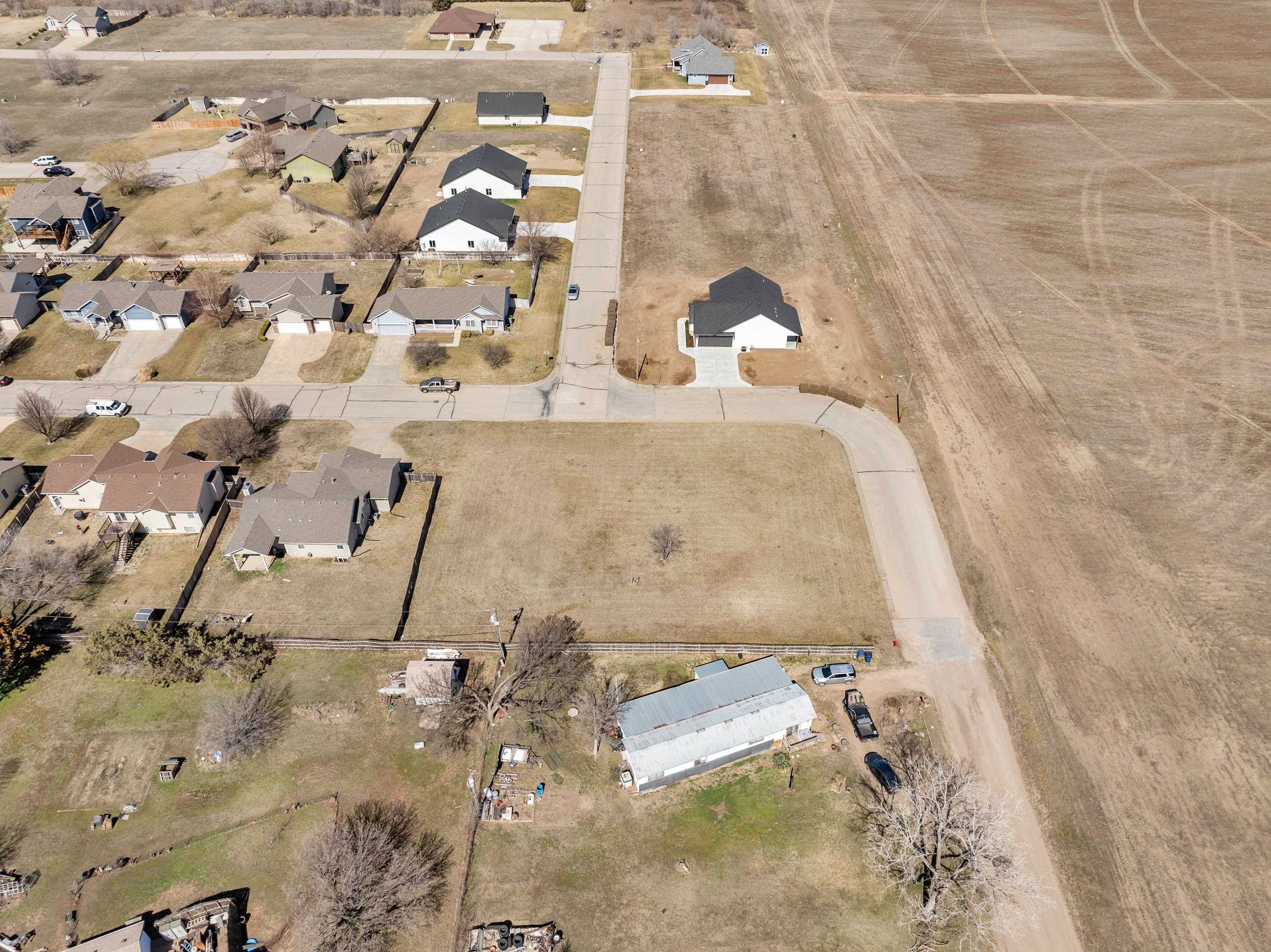 Block Block 1 Lots 10 & 11, Bentley, Kansas image 4