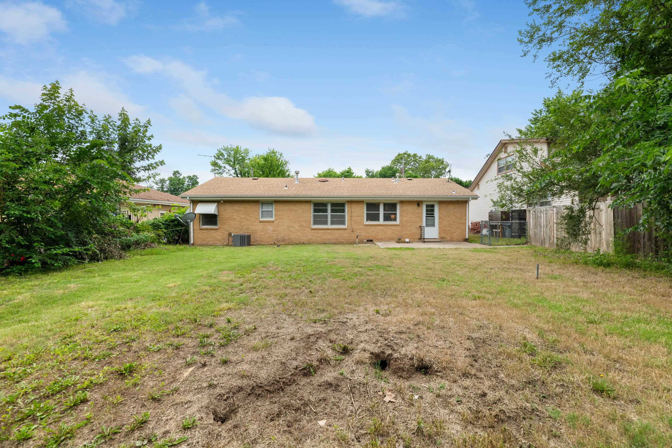 1850 S Erie St, Wichita, Kansas image 34