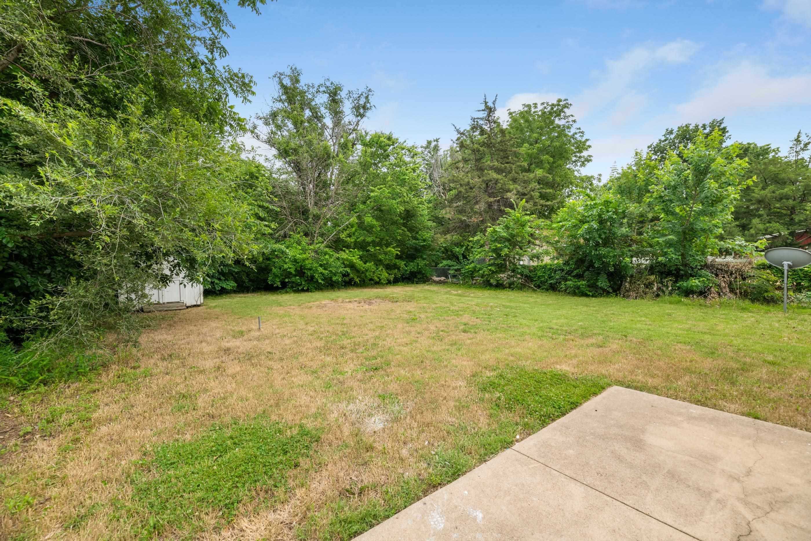 1850 S Erie St, Wichita, Kansas image 31