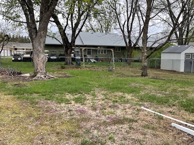 732 Crescent Drive, Hesston, Kansas image 19