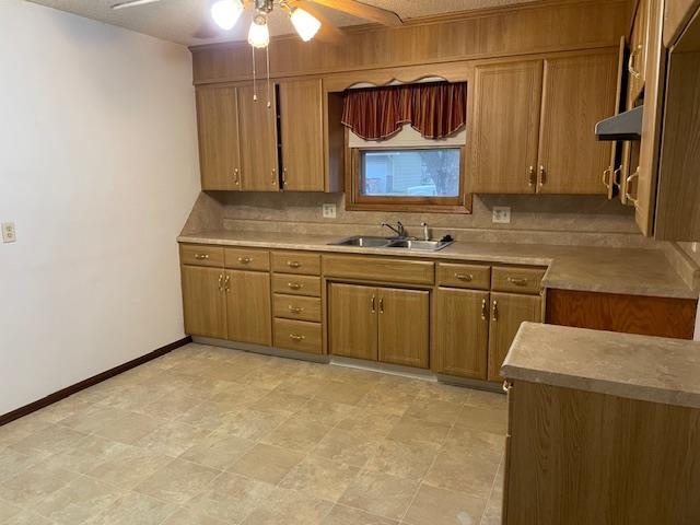 732 Crescent Drive, Hesston, Kansas image 2