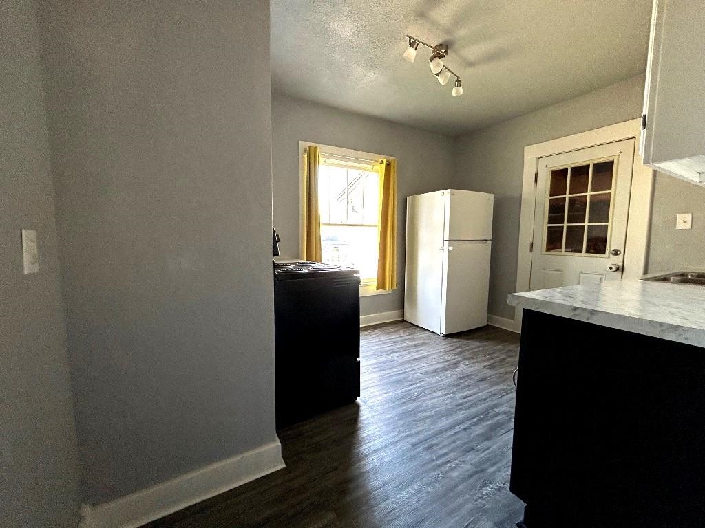 248 W D Ave, Kingman, Kansas image 5