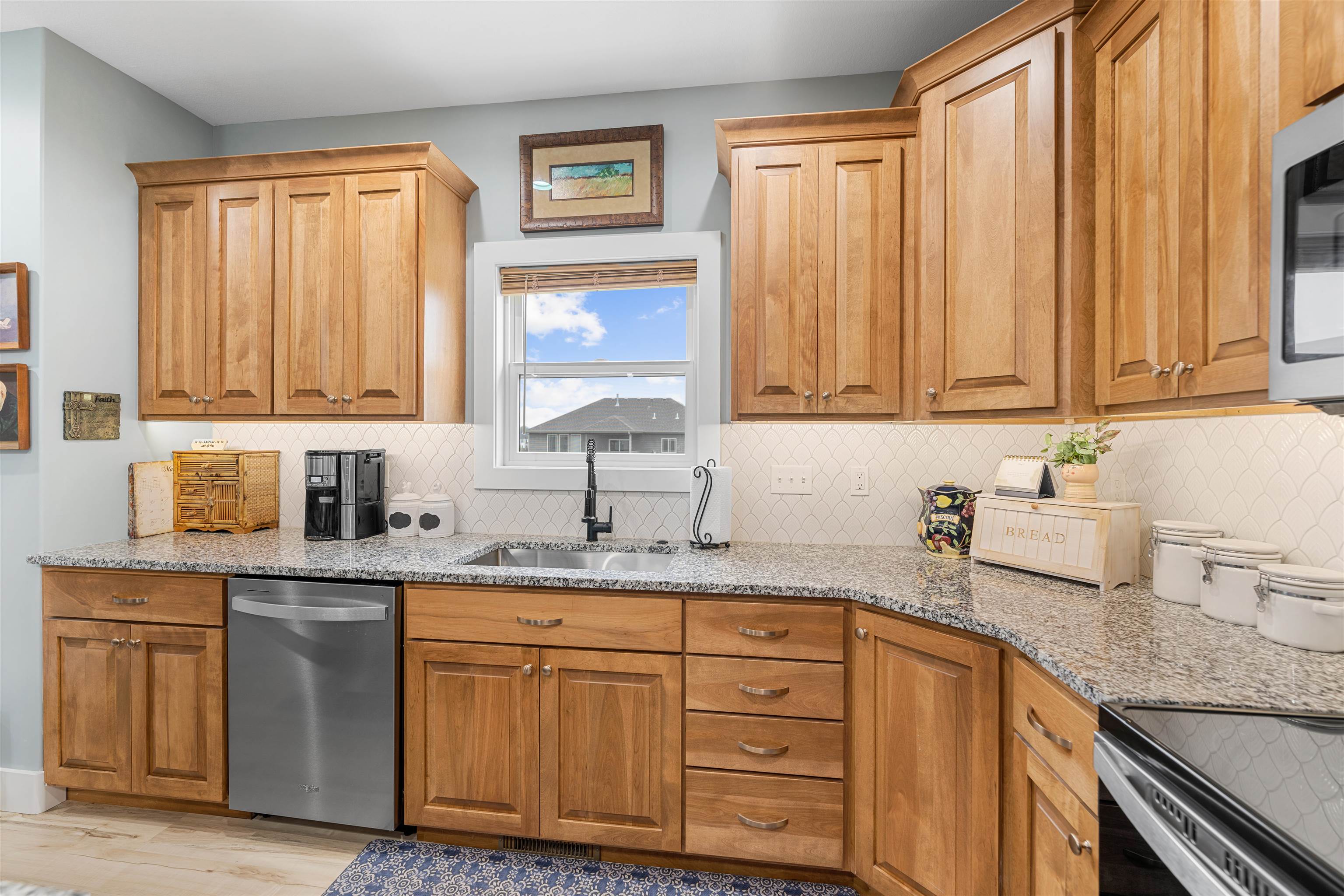 2739 Wet Stone Dr, Salina, Kansas image 9