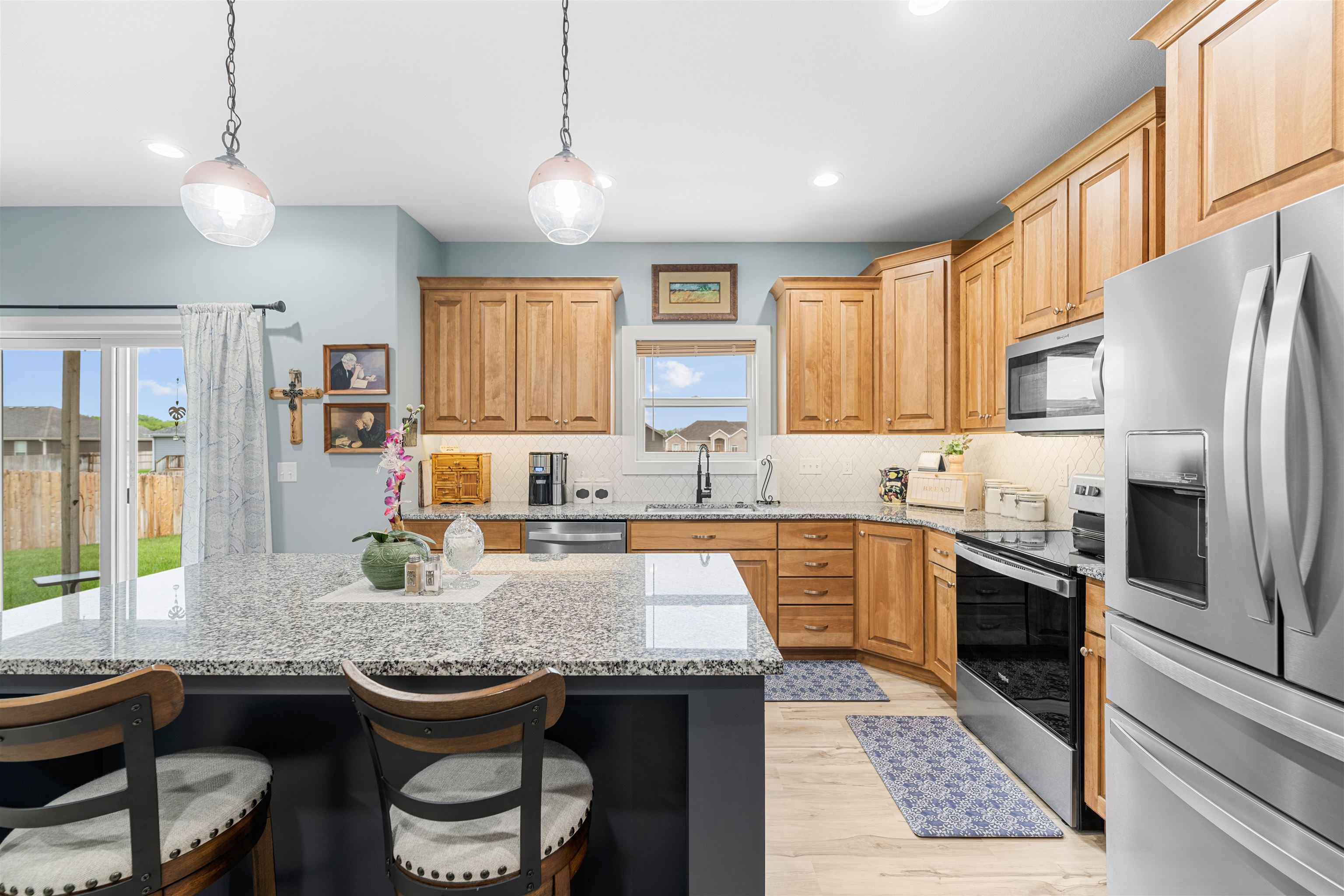 2739 Wet Stone Dr, Salina, Kansas image 8