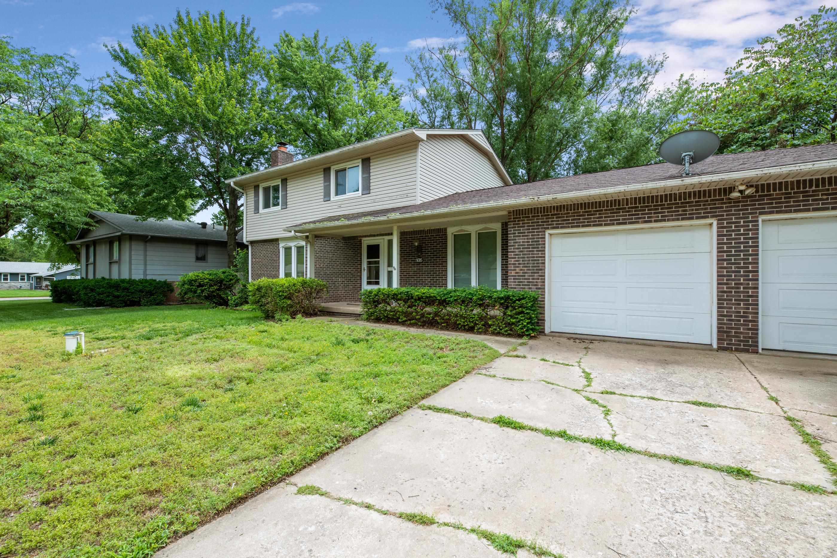 9315 W Thurman St, Wichita, Kansas image 2