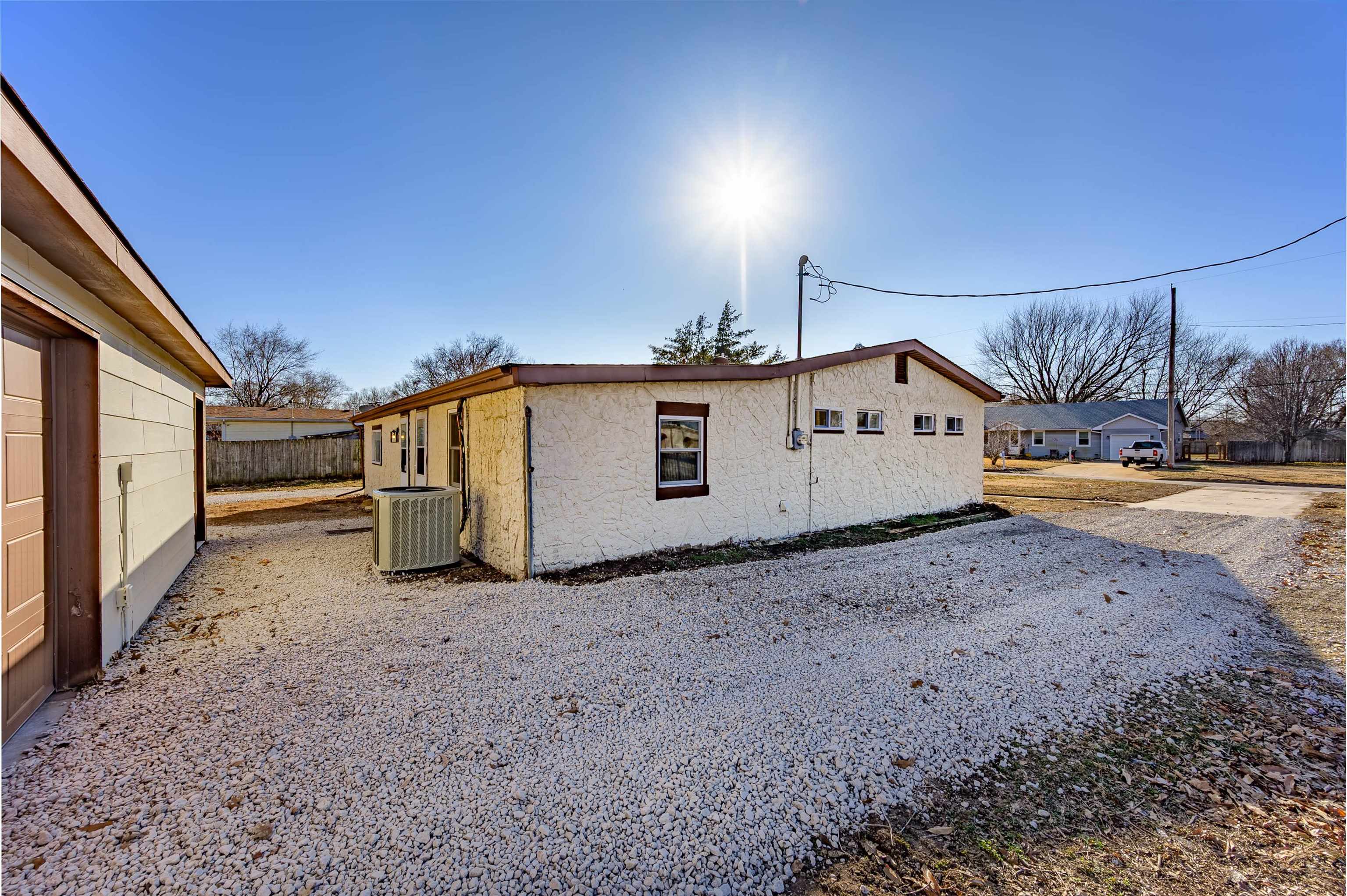 140 S Ballard Dr, Haysville, Kansas image 30