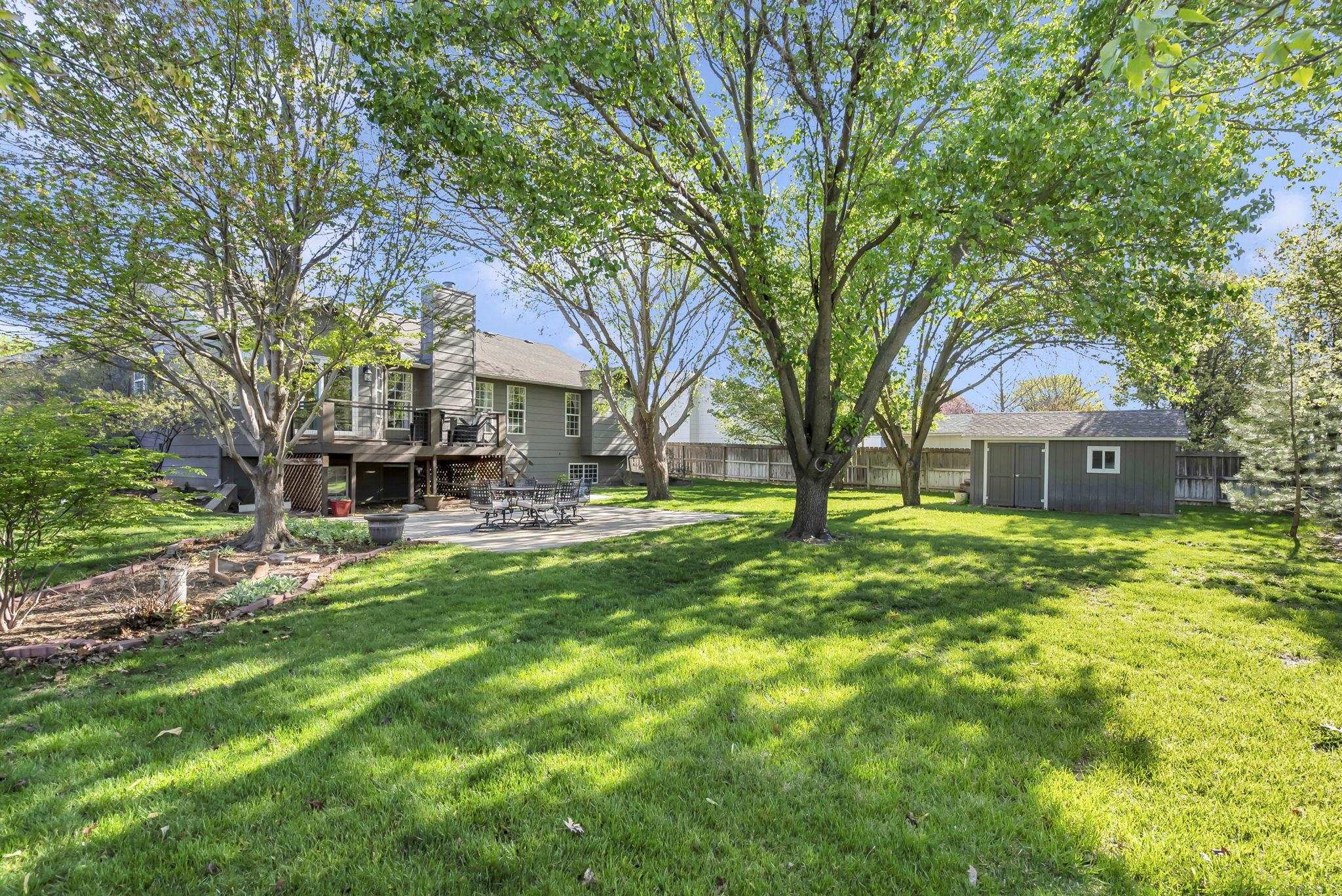 417 W Jamestown St, Andover, Kansas image 33