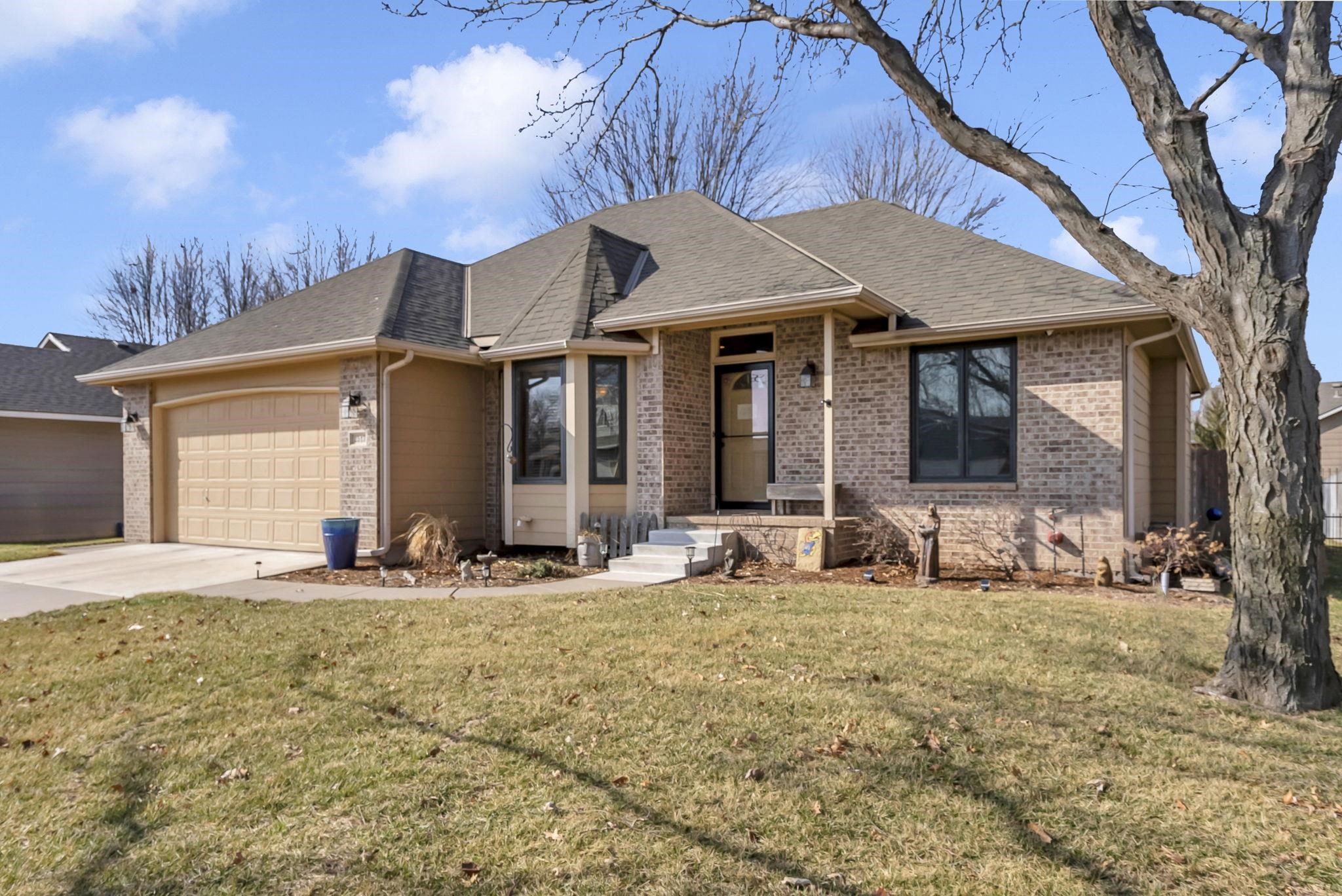 2513 N Covington Circle, Wichita, Kansas image 3