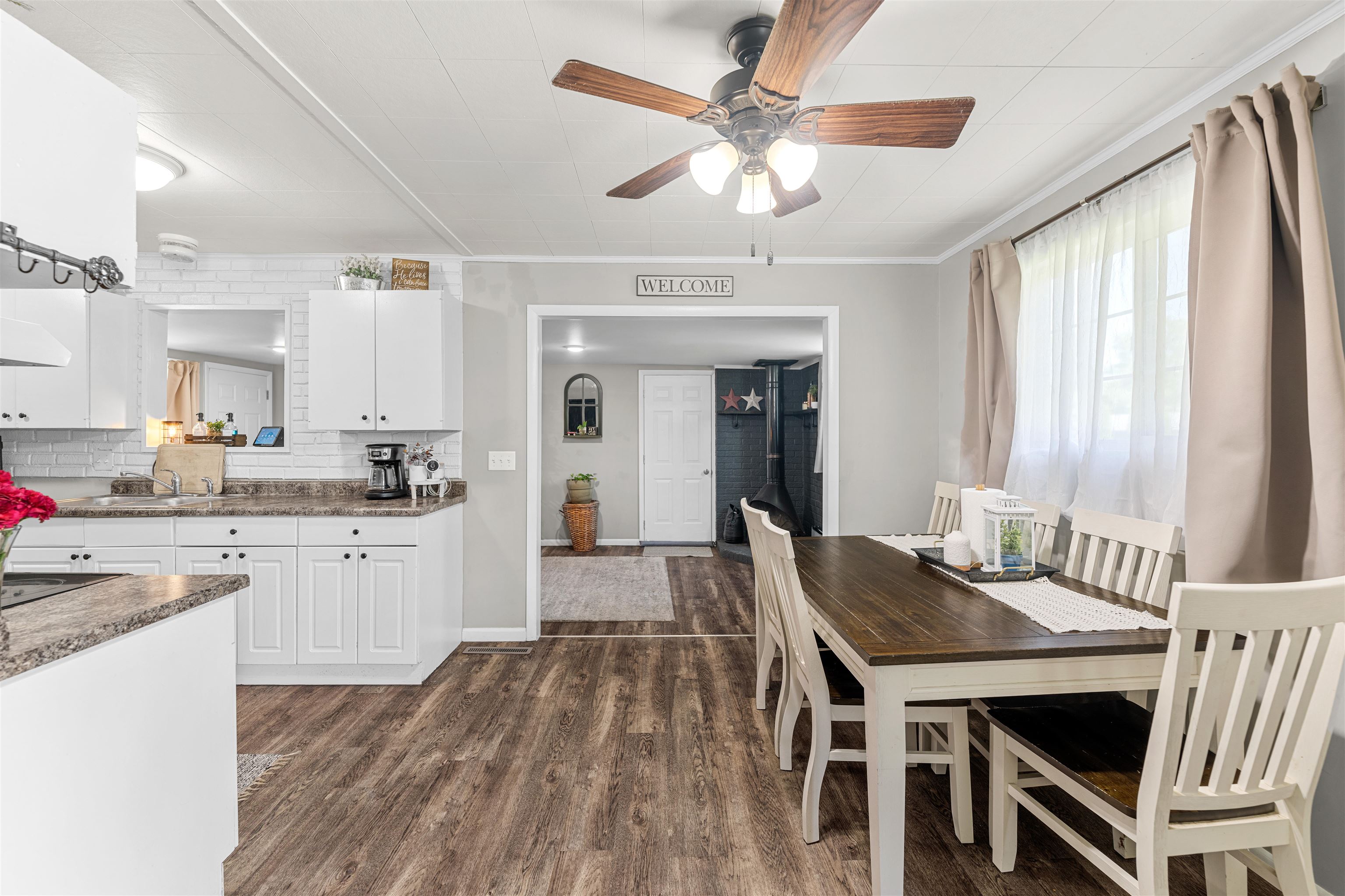 1327 Pawnee Ave, Salina, Kansas image 5