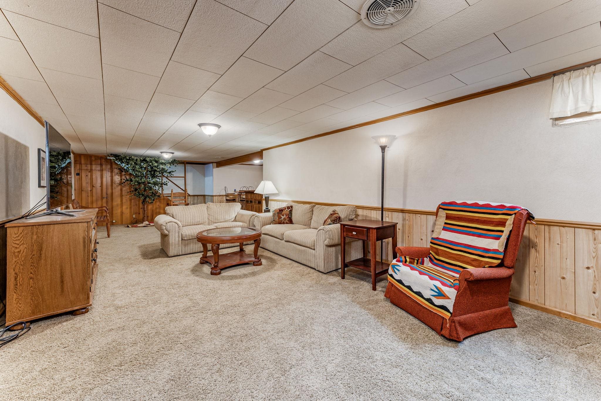 Wichita, Kansas 67211, United States, 3 Bedrooms Bedrooms, ,1 BathroomBathrooms,Residential,Pending,67615