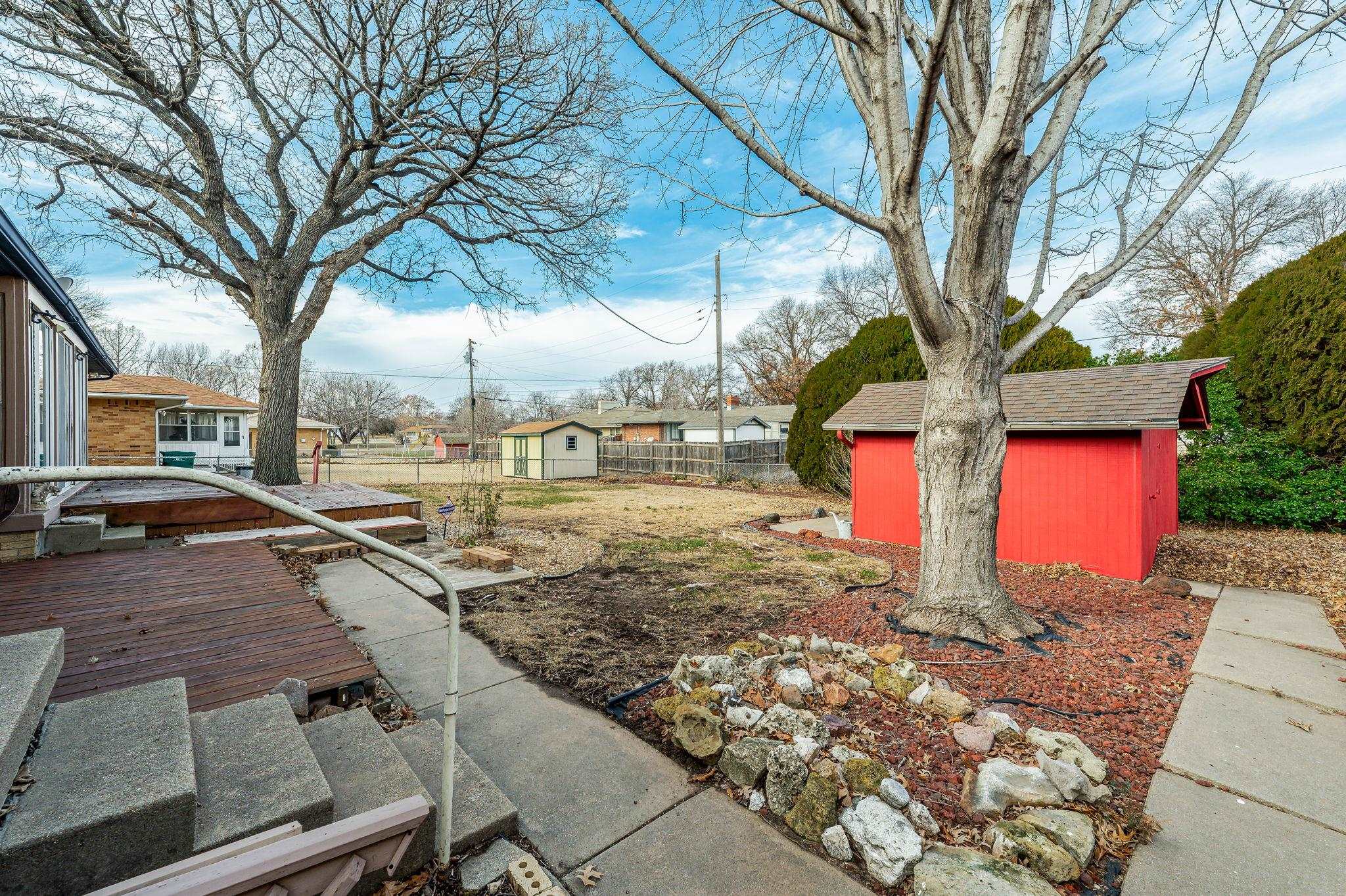 Wichita, Kansas 67211, United States, 3 Bedrooms Bedrooms, ,1 BathroomBathrooms,Residential,Pending,67615