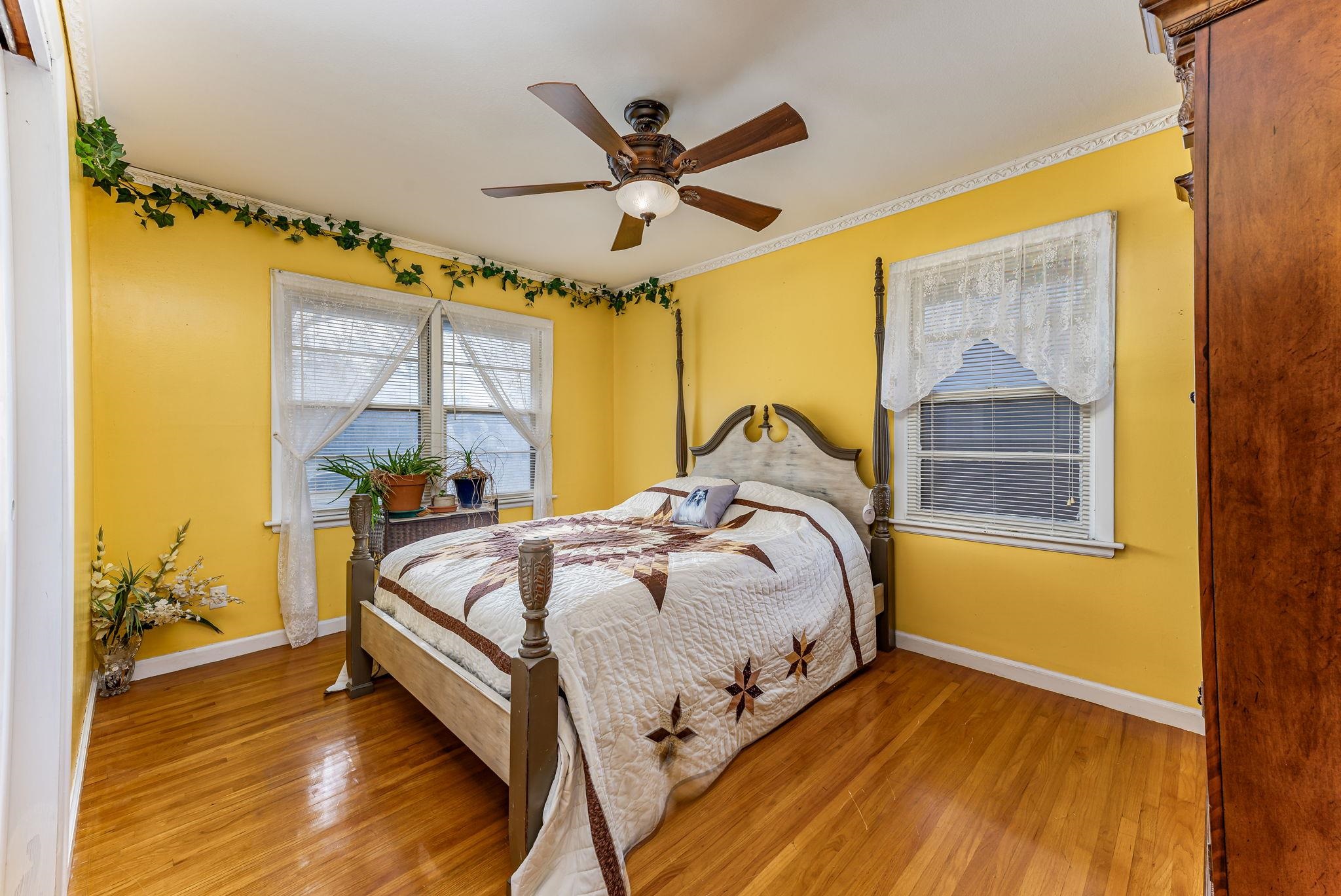 Wichita, Kansas 67211, United States, 3 Bedrooms Bedrooms, ,1 BathroomBathrooms,Residential,Pending,67615