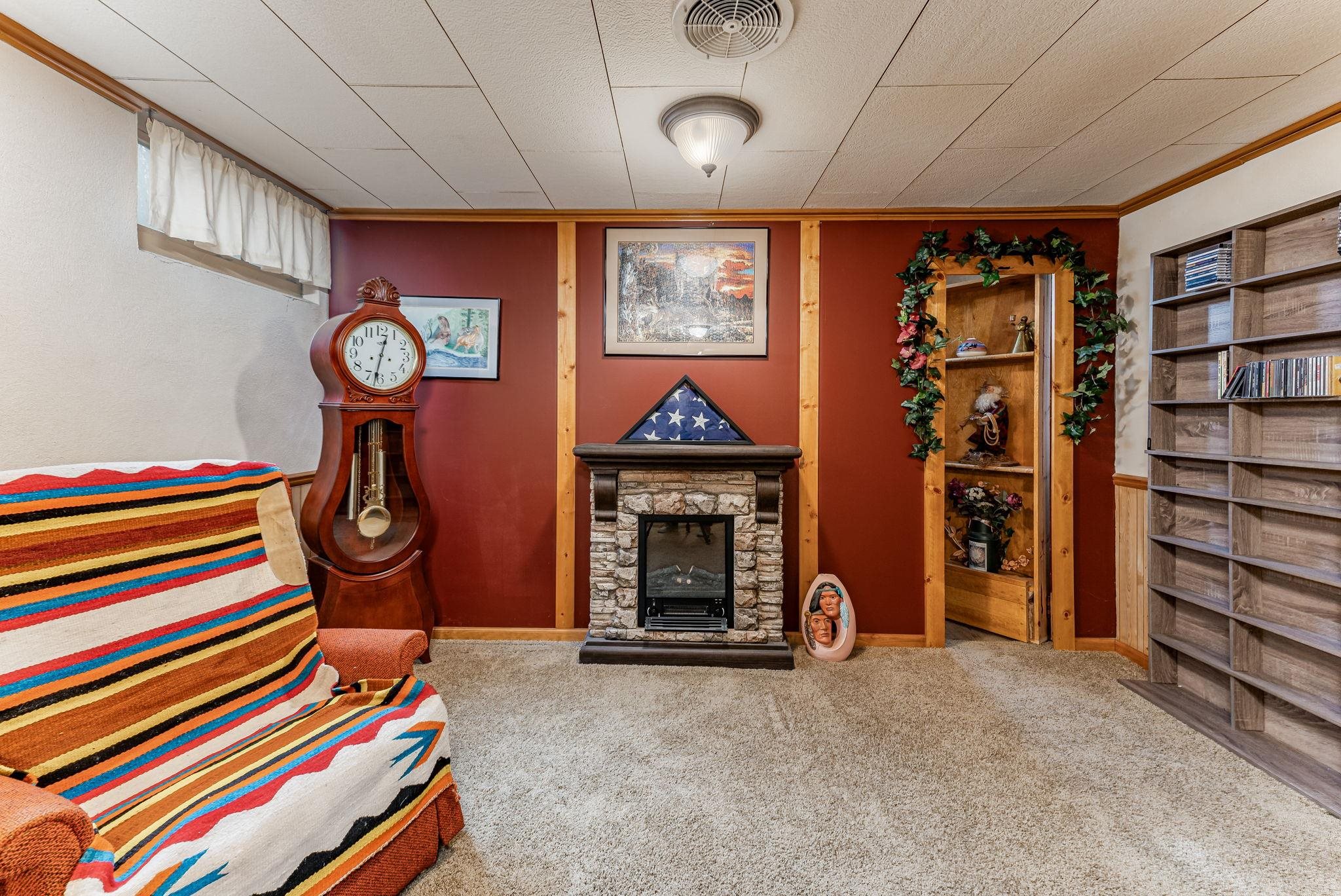 Wichita, Kansas 67211, United States, 3 Bedrooms Bedrooms, ,1 BathroomBathrooms,Residential,Pending,67615