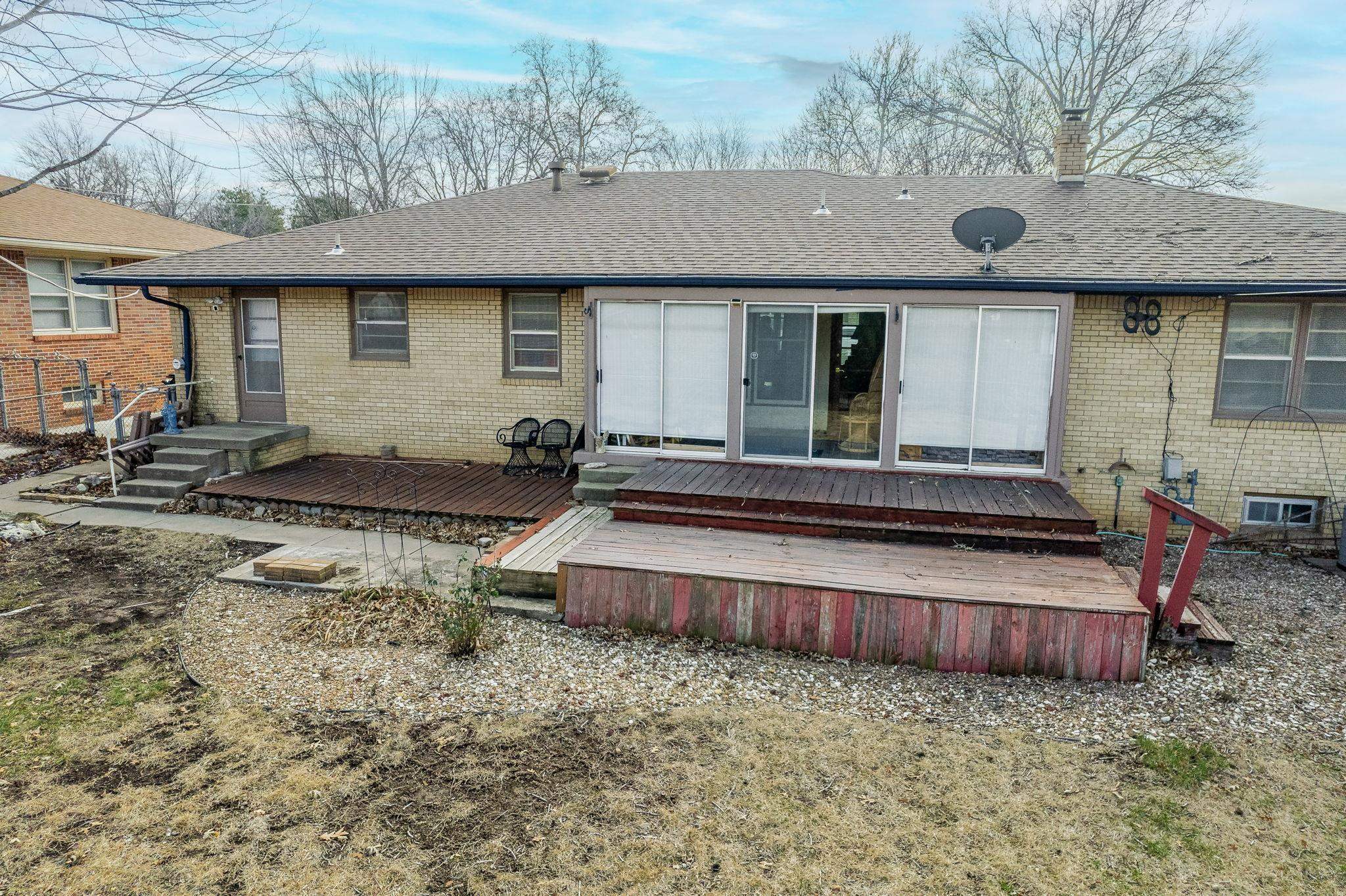 Wichita, Kansas 67211, United States, 3 Bedrooms Bedrooms, ,1 BathroomBathrooms,Residential,Pending,67615