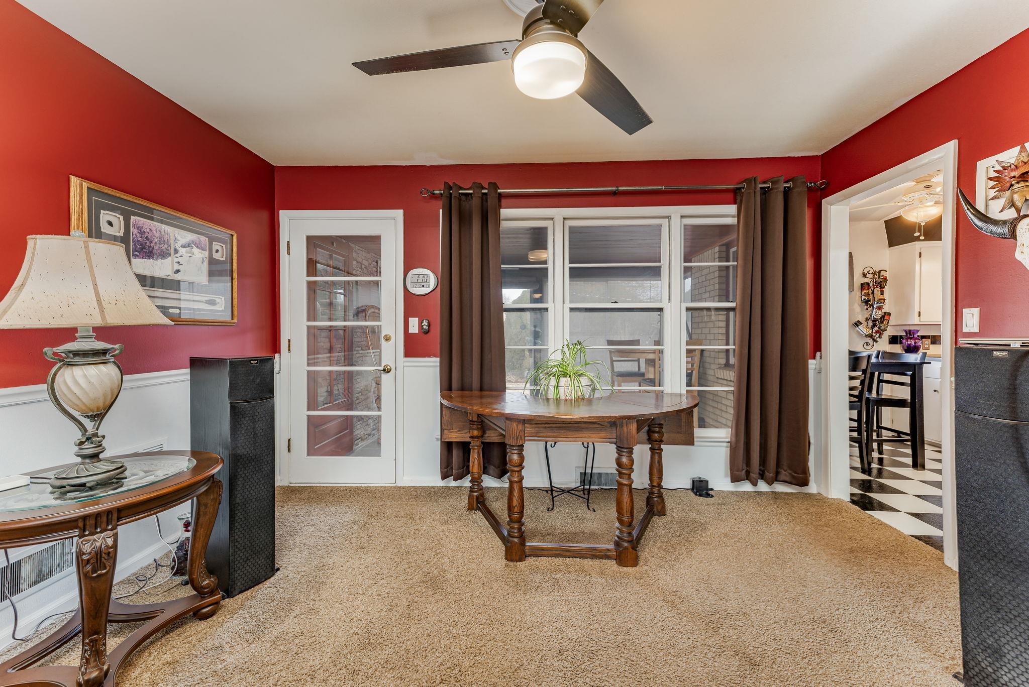 Wichita, Kansas 67211, United States, 3 Bedrooms Bedrooms, ,1 BathroomBathrooms,Residential,Pending,67615