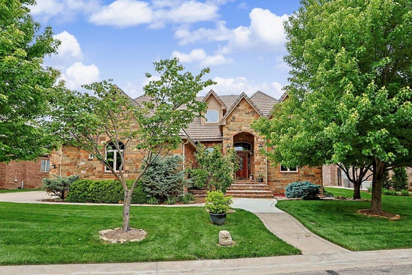 226 E PRAIRIE POINT CT, ANDOVER, KS 67002 - Image 1f4099acda481e362b97ca471da92f72/2780409285