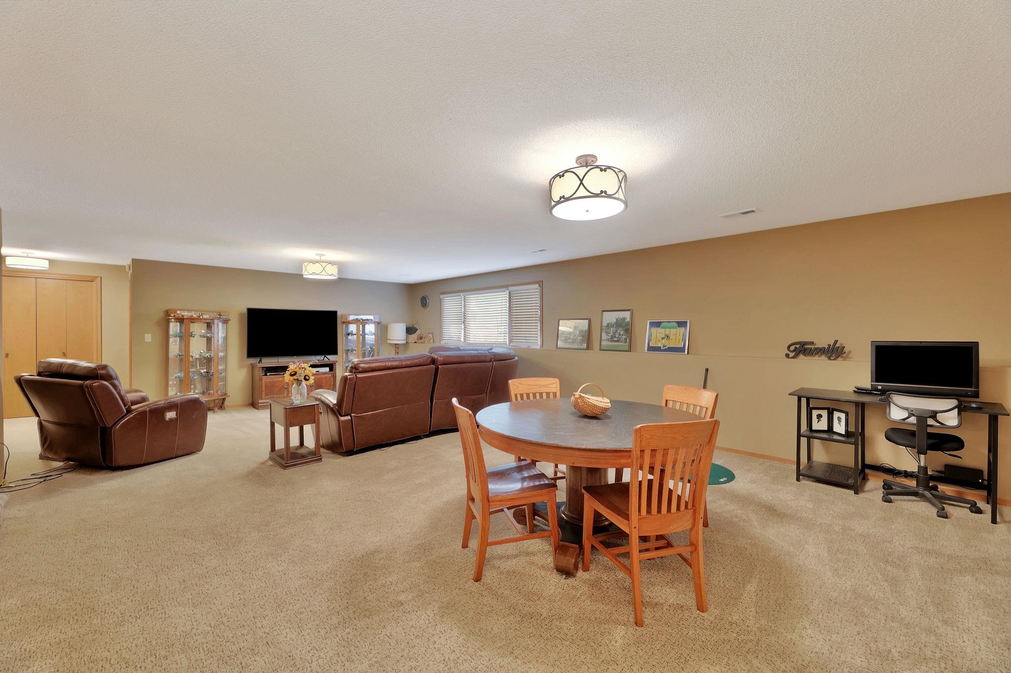 1420 N Briarwood Pl, Derby, Kansas image 23