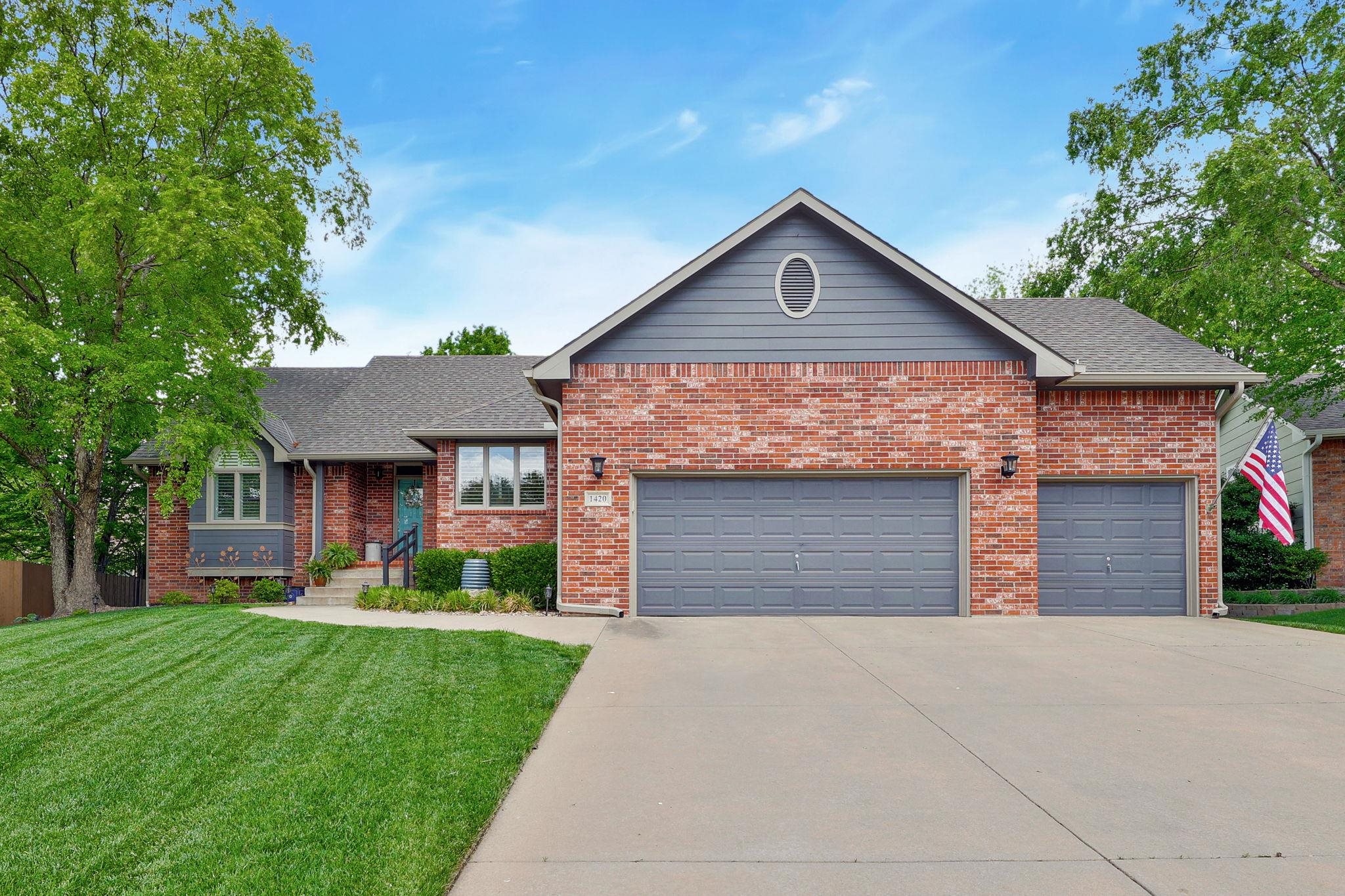 1420 N Briarwood Pl, Derby, Kansas image 1