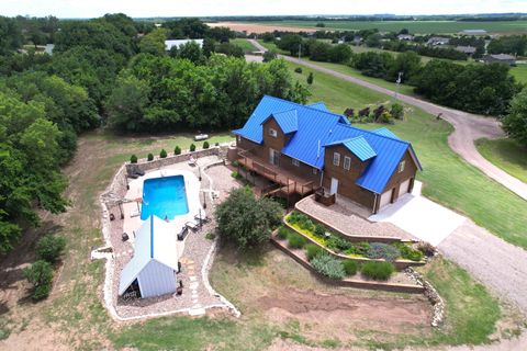 Homes For Sale - 4412 N Turner Lane<br/> Saline County, Salina, KS 67401