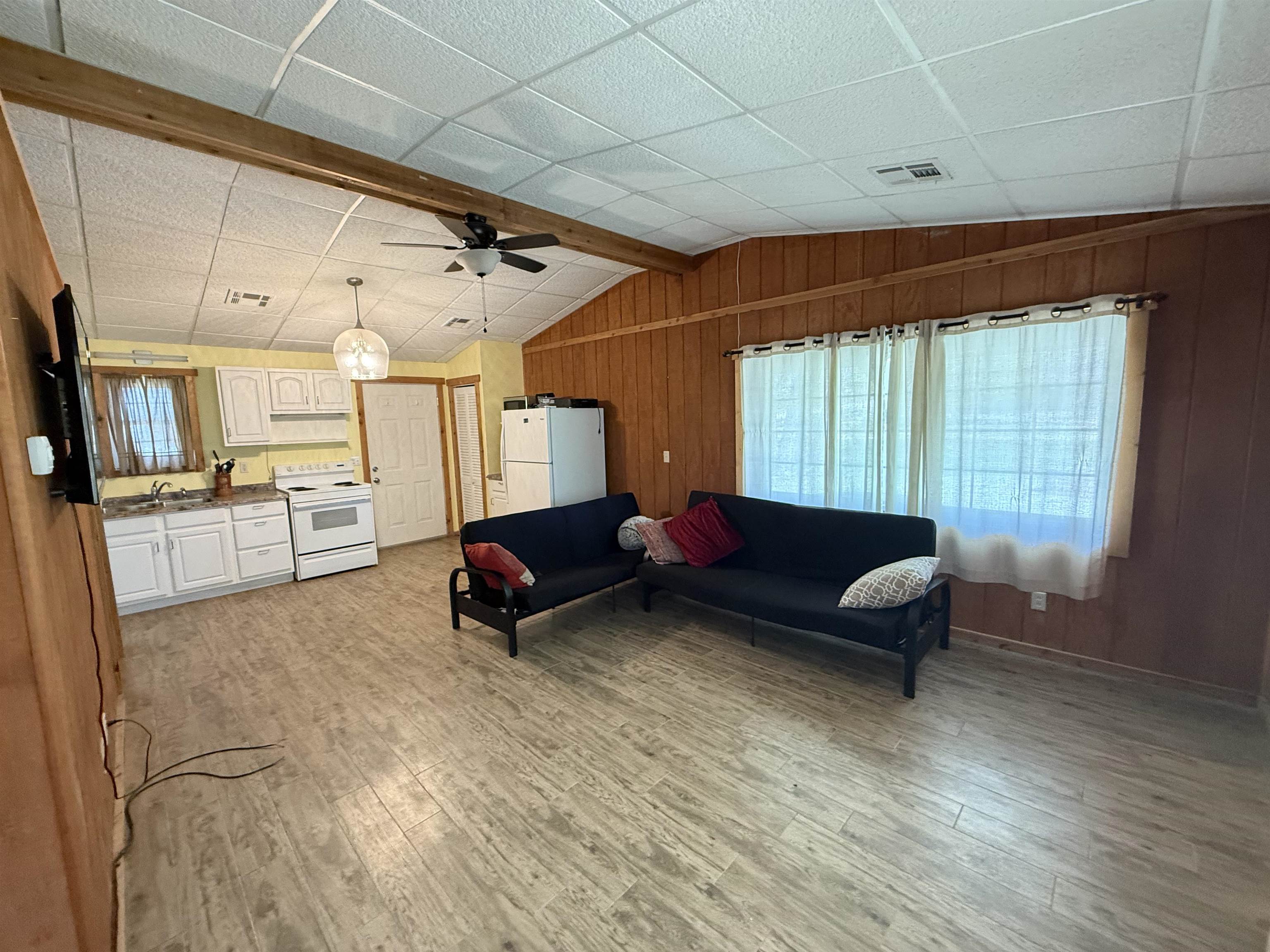 62 Emma Ln, Marquette, Kansas image 3