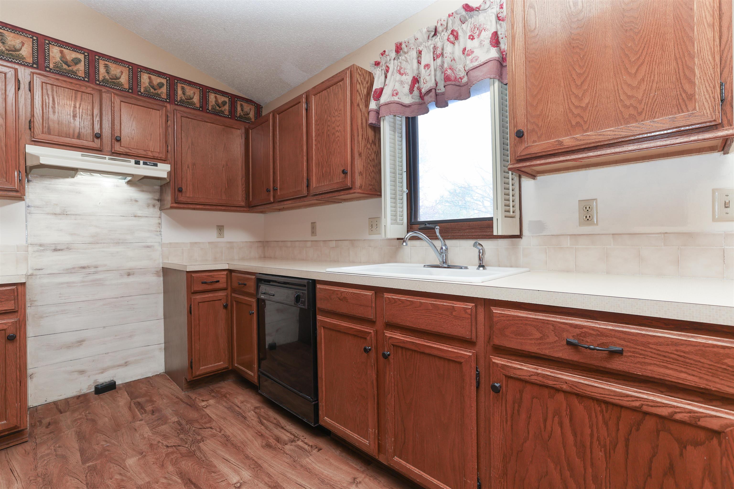 1257 N Clara St, Wichita, Kansas image 15