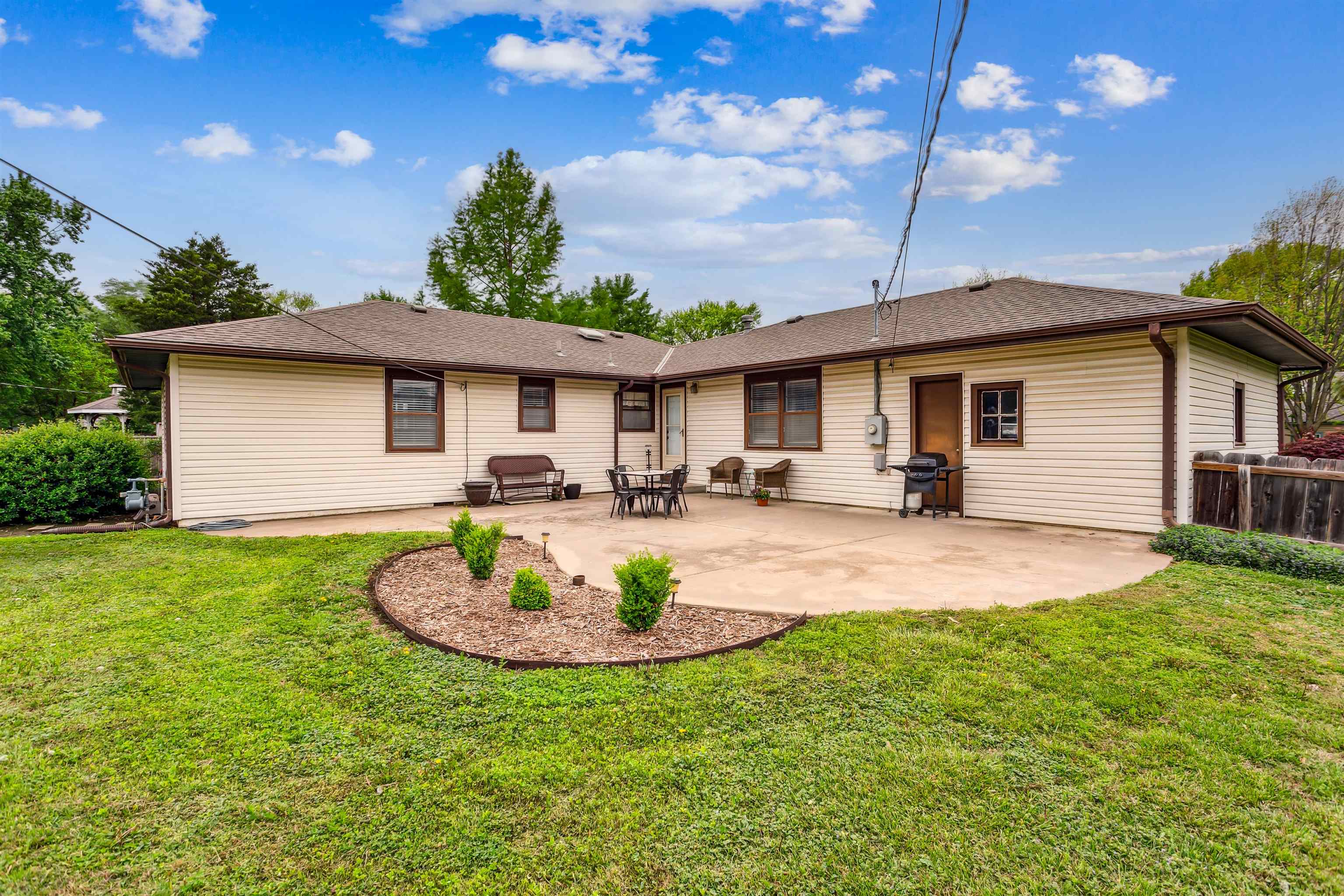 1610 N Park Lane, Augusta, Kansas image 23