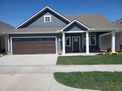 Townhouse For Sale - 318 W Boxthorn Dr<br/> Butler County, Andover, KS 67002