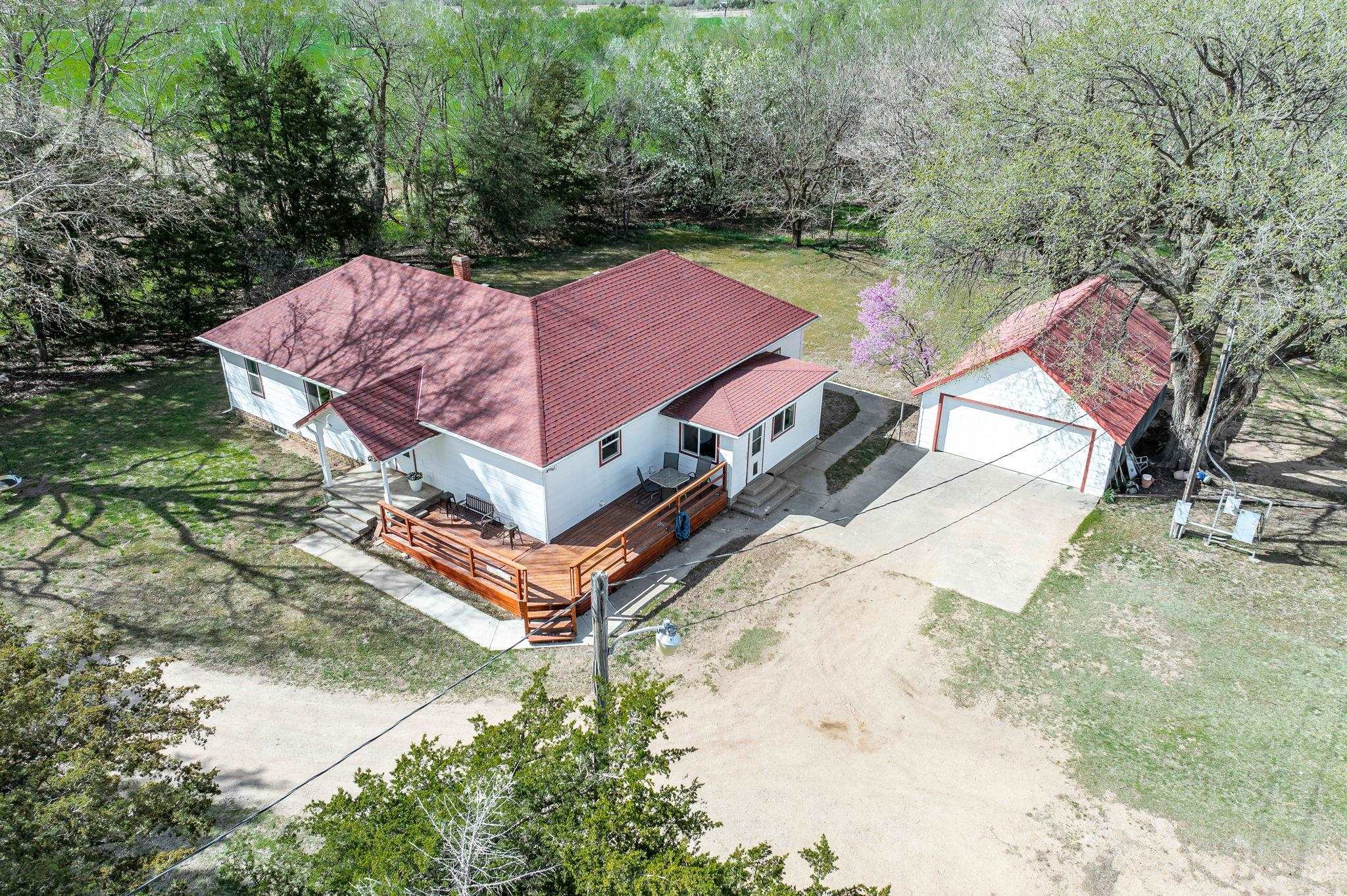 27004 S Halstead St, Pretty Prairie, Kansas image 1