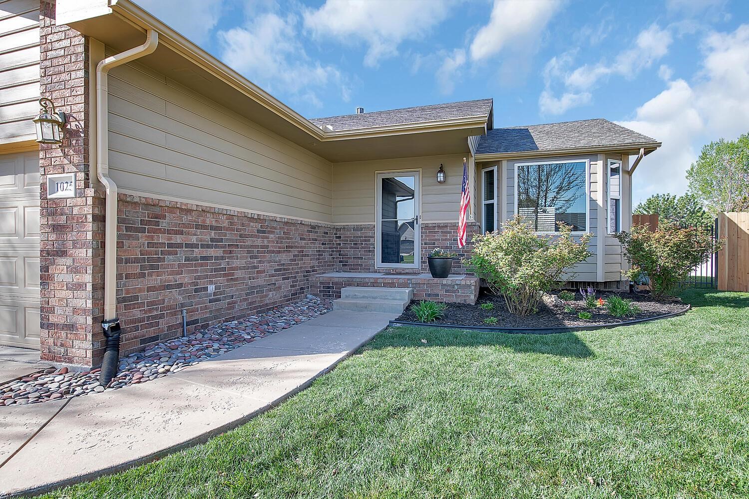 1025 W Basswood Dr, Andover, Kansas image 2