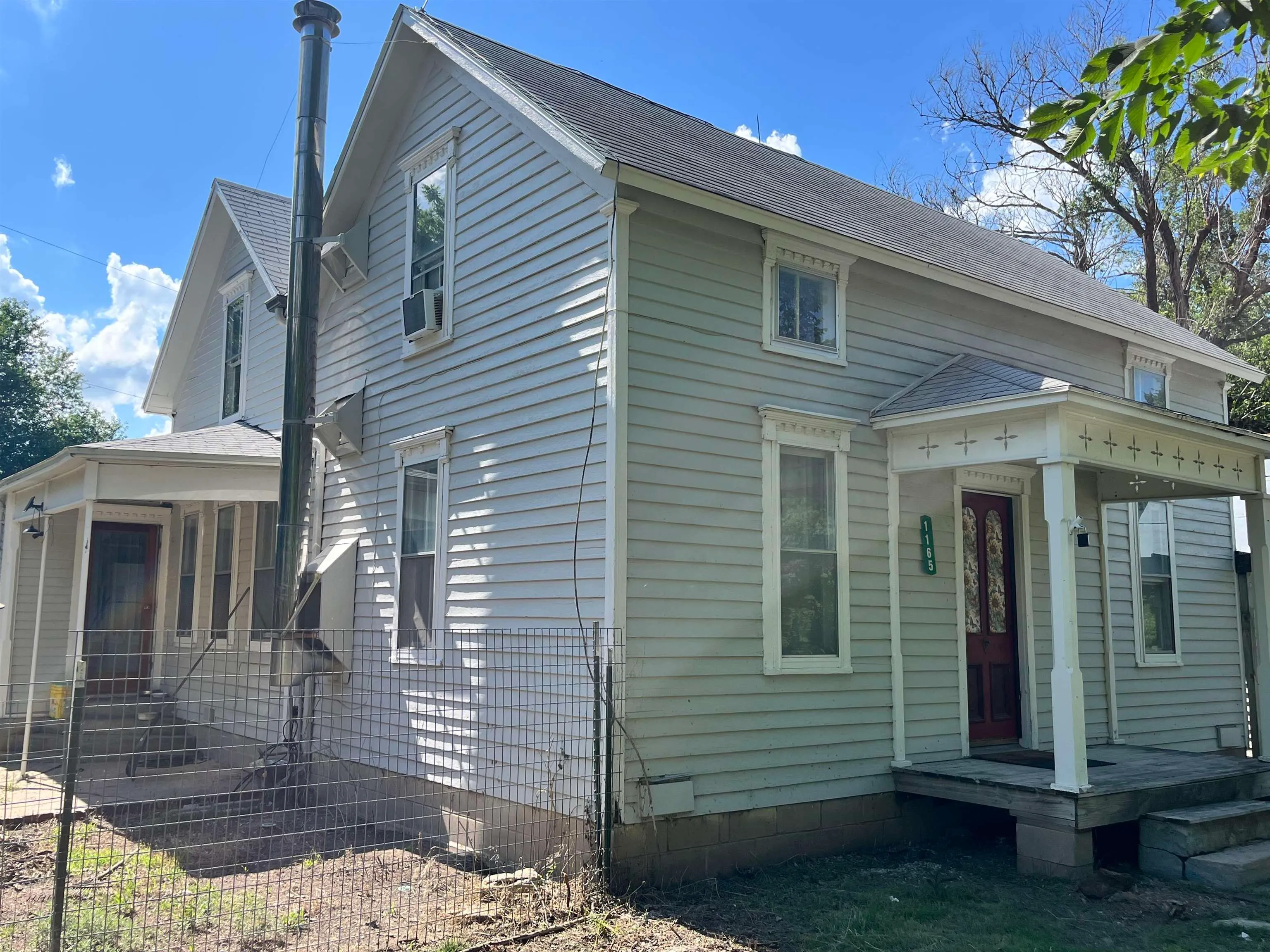 Newton, Kansas 67114, United States, 3 Bedrooms Bedrooms, ,1 BathroomBathrooms,Residential,Active,165442