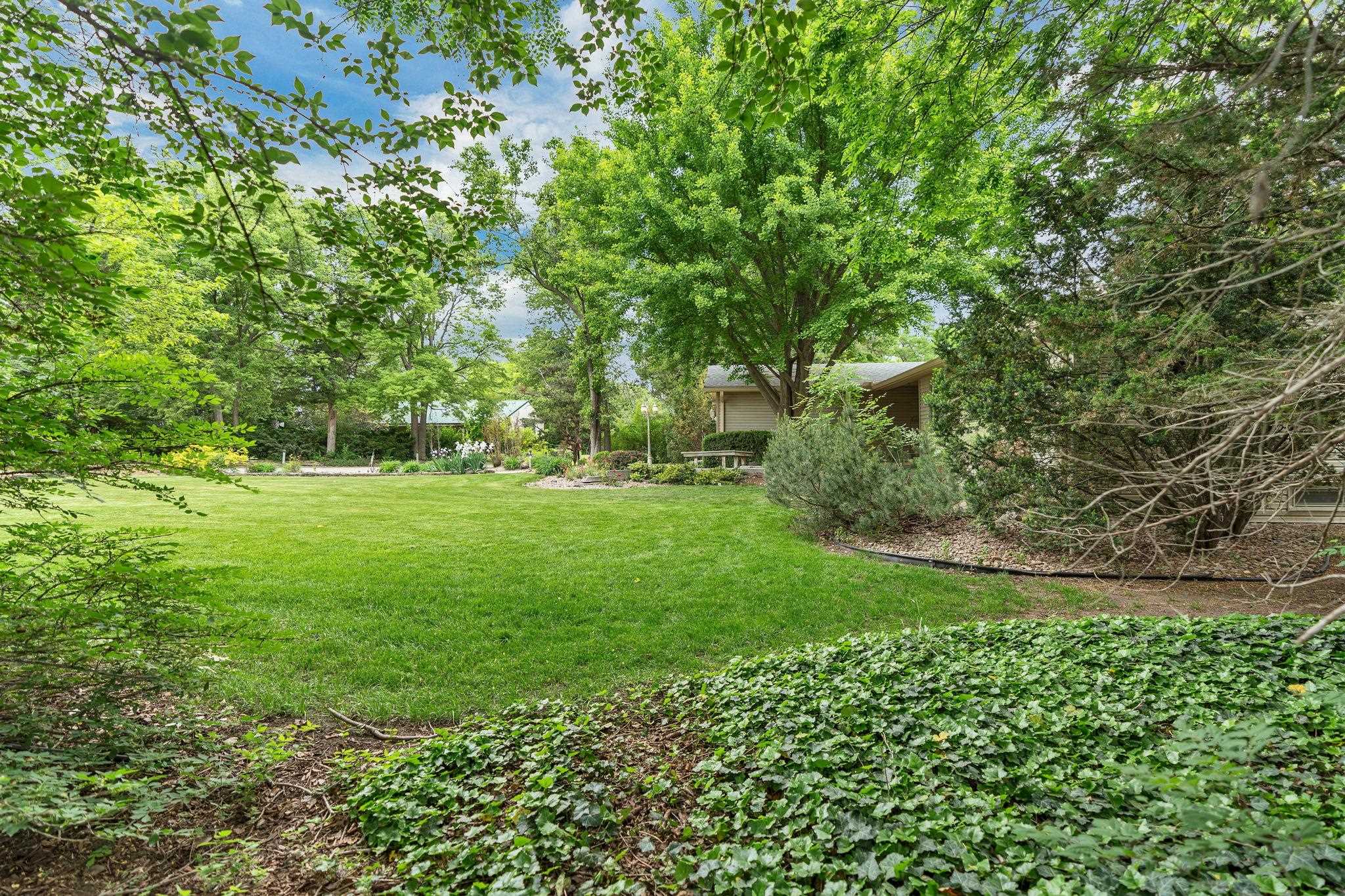 6900 S Broadway Ct, Haysville, Kansas image 10