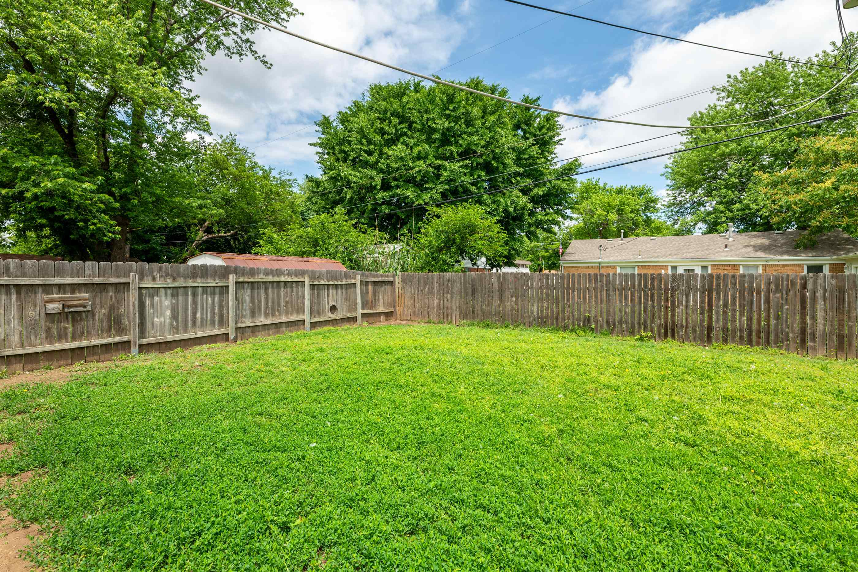 1420 E Amsden Ln, Wichita, Kansas image 24