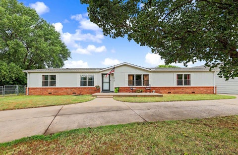 Mobile Home For Sale - 2618 W Angel St<br/> Wichita, KS 67217