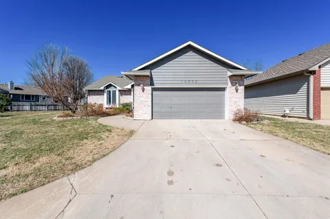 10532 W Millpond St, Wichita, KS 67212 - MLS#: 651691