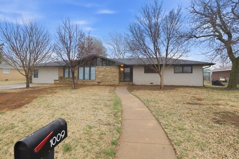 Tiny photo for 1009 N Anthony Ave, Anthony, KS 67003 (MLS # 669263)