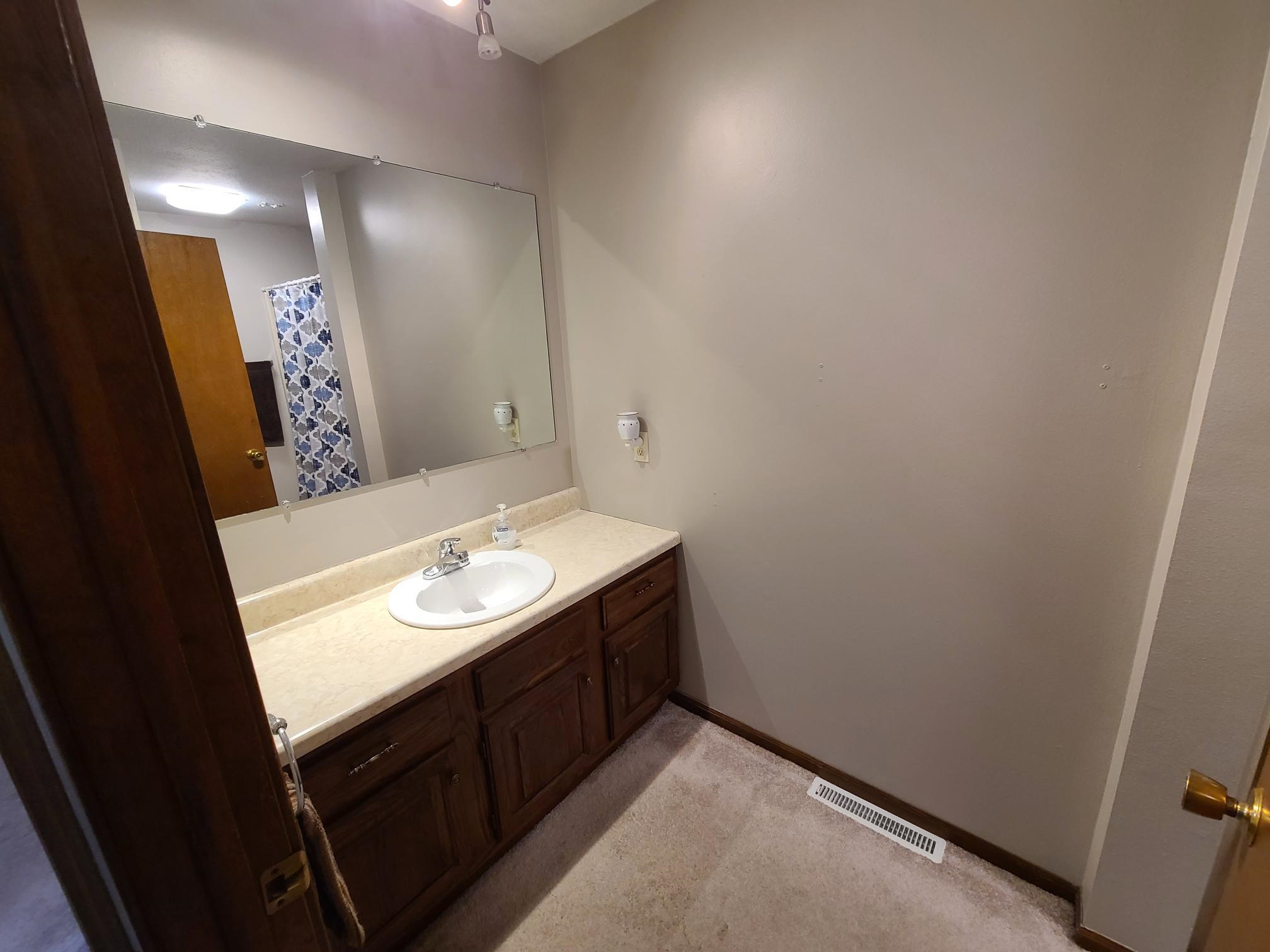 903 Holloway Ln, Winfield, Kansas image 10