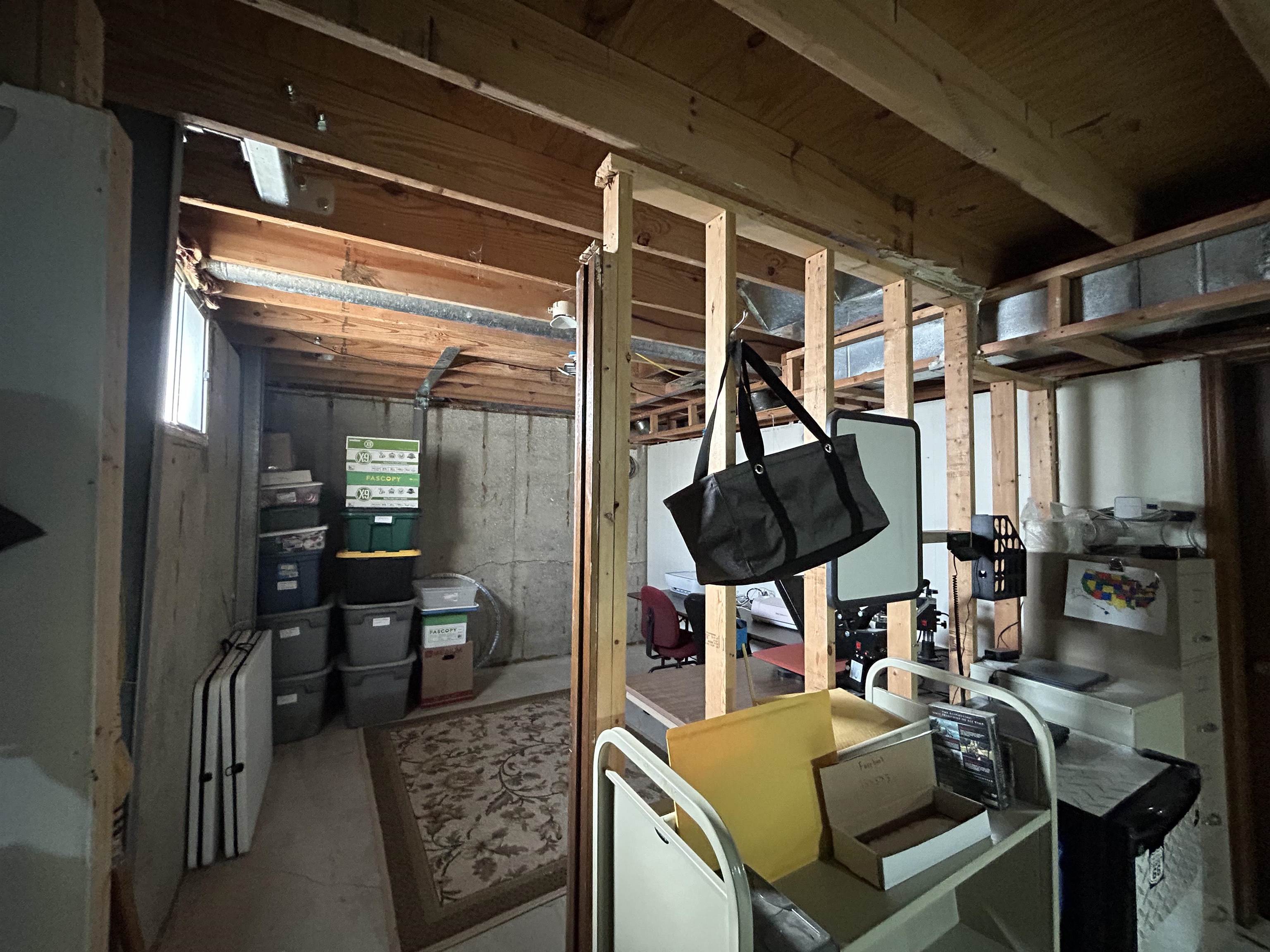 903 Holloway Ln, Winfield, Kansas image 25