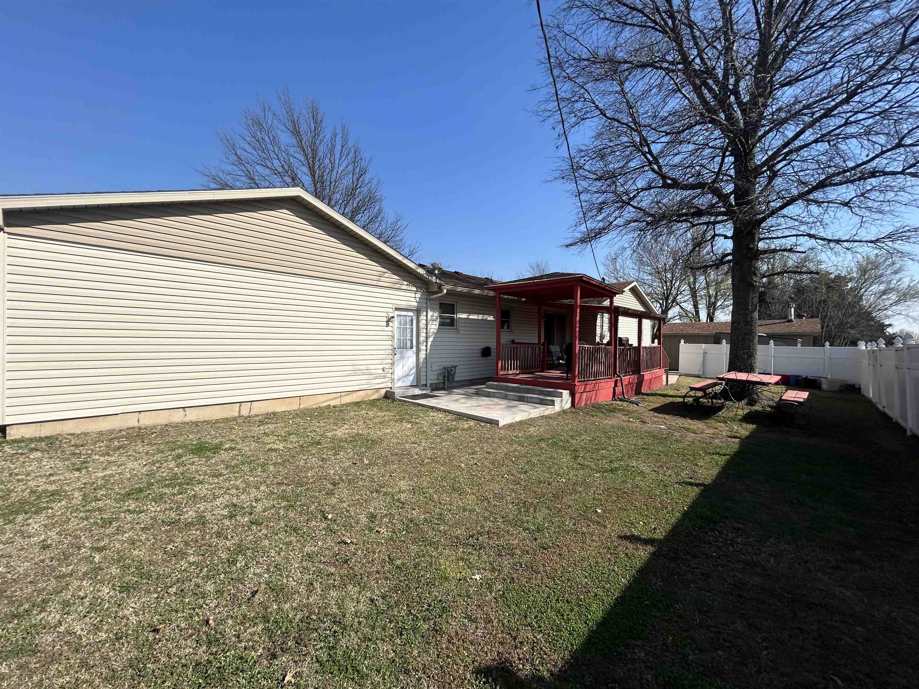903 Holloway Ln, Winfield, Kansas image 31
