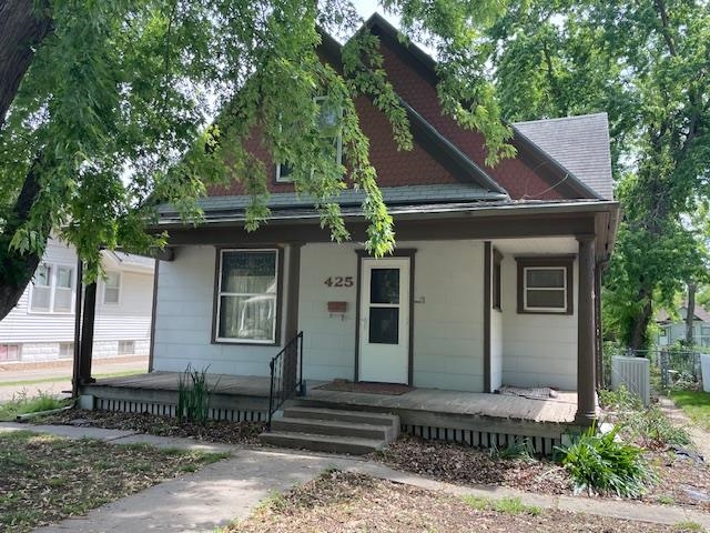 425 E 3rd St, Newton, Virginia image 10