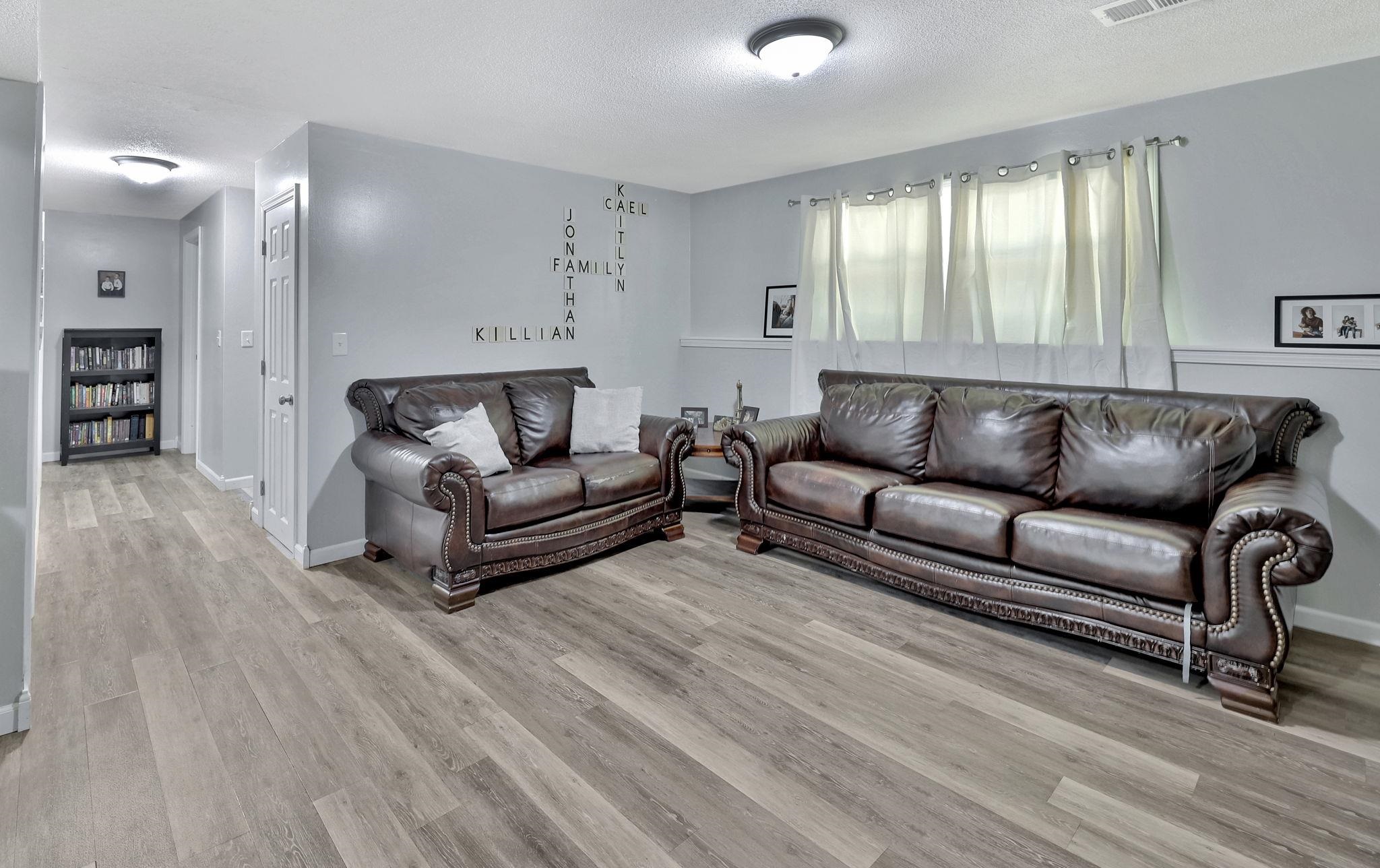 200 S Lauber Ln, Derby, Kansas image 24