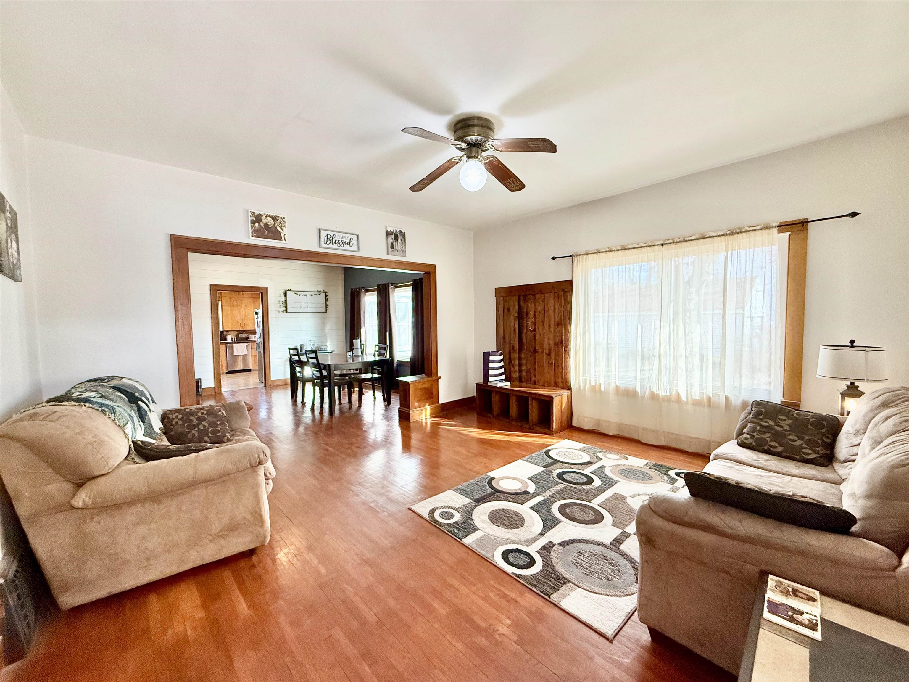 222 W F Ave, Kingman, Kansas image 3