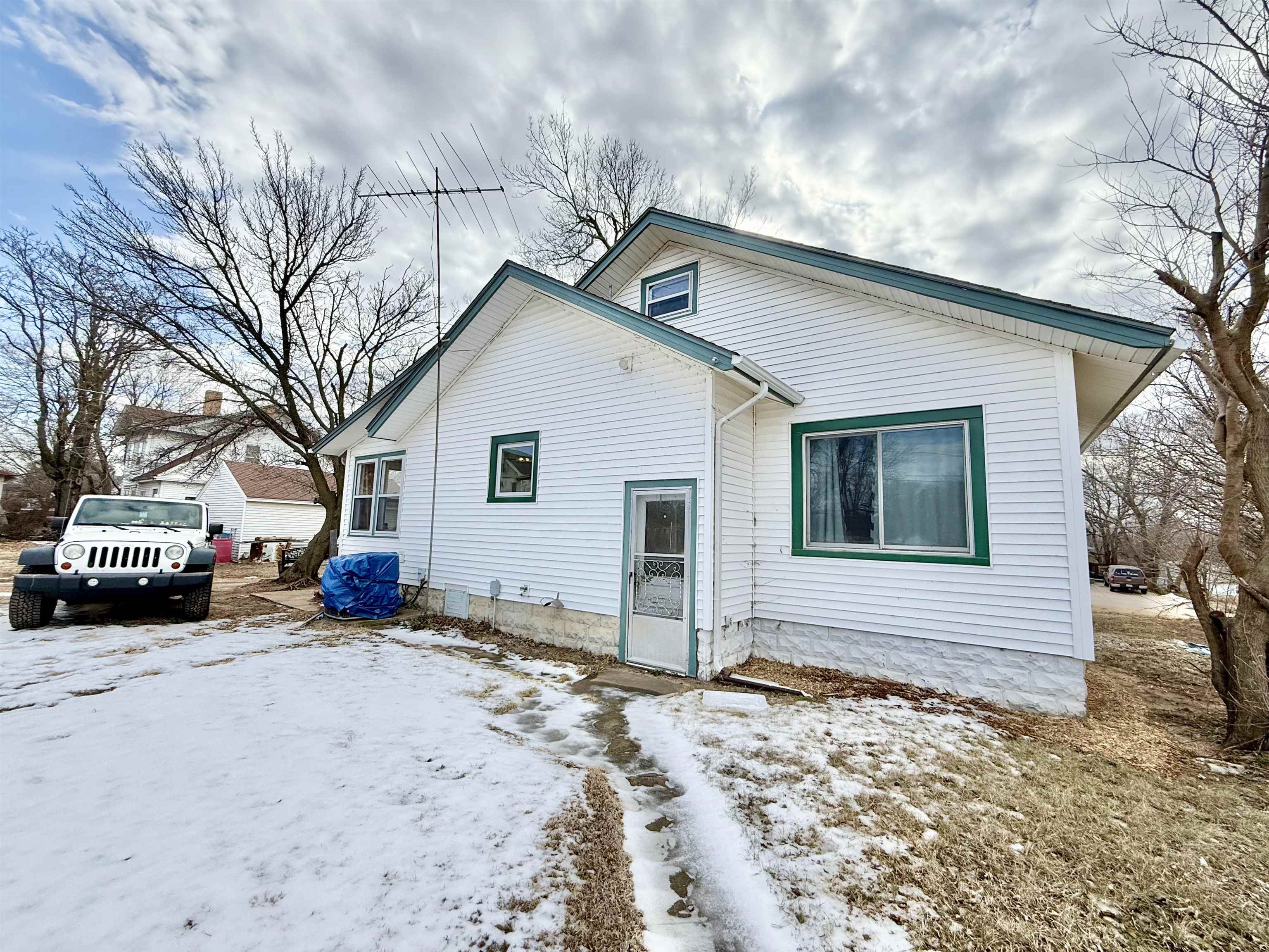 222 W F Ave, Kingman, Kansas image 30