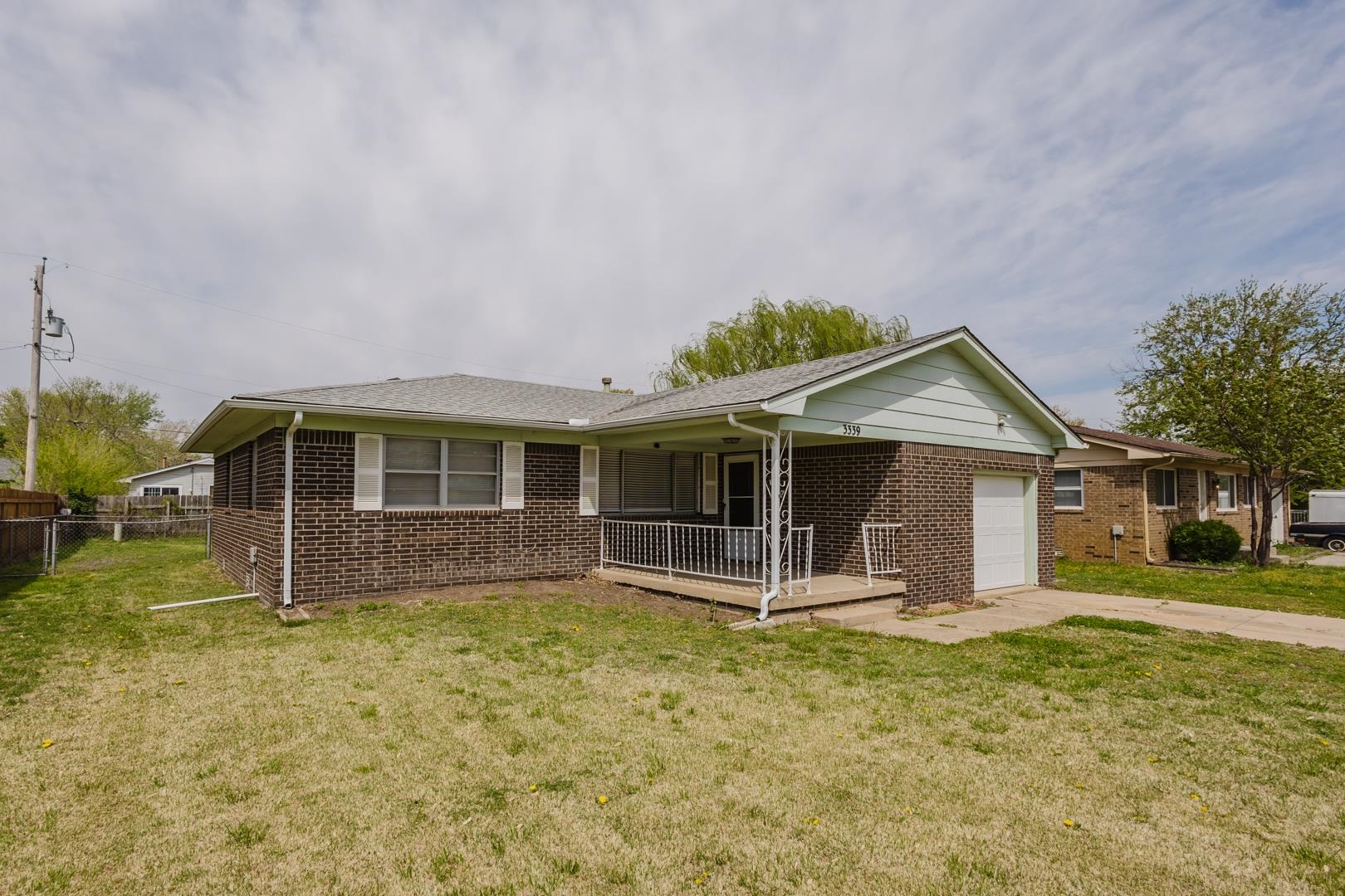 3339 S Leonine Rd, Wichita, Kansas image 2