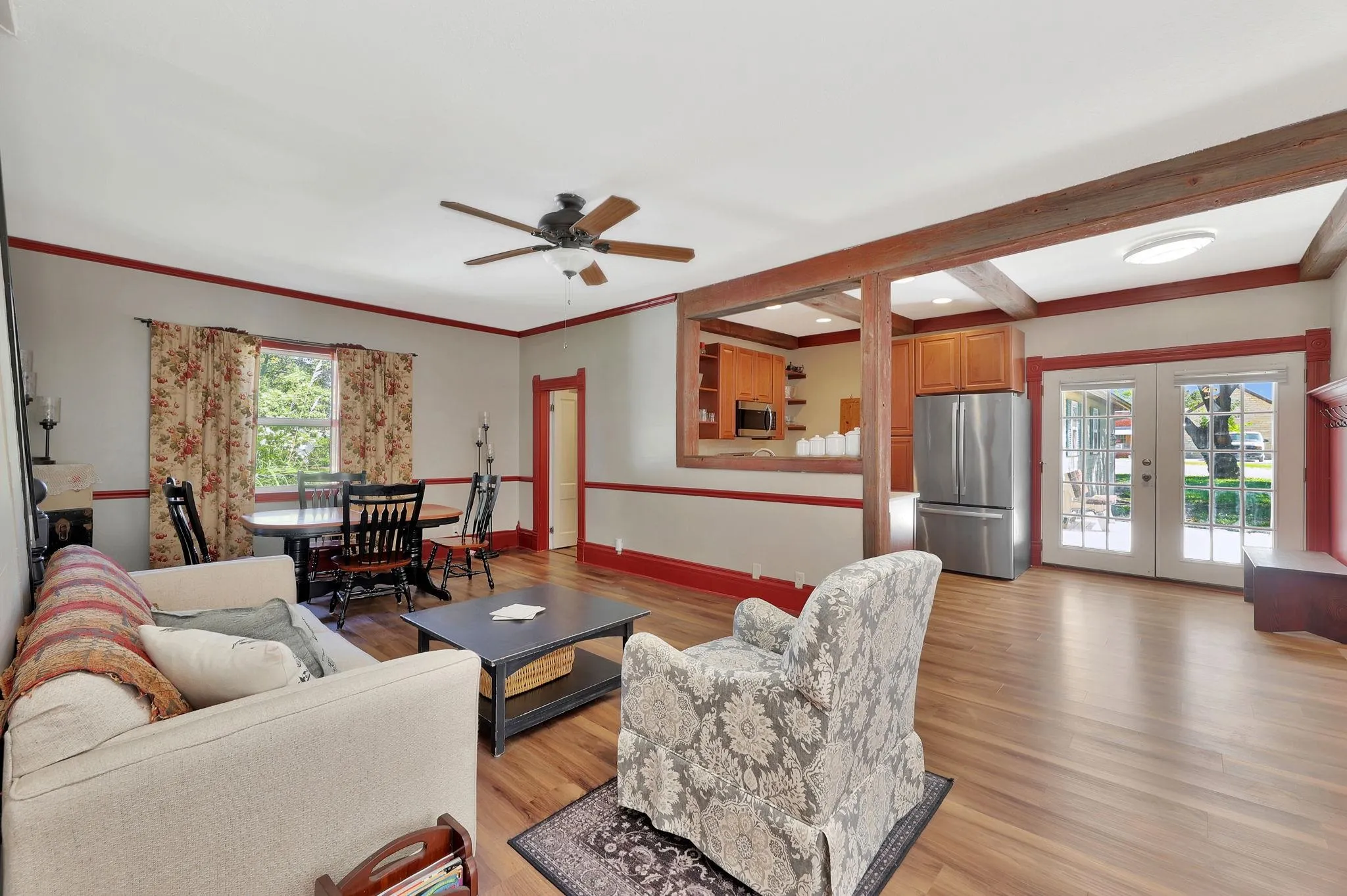 Douglass, Kansas 67039, United States, 3 Bedrooms Bedrooms, ,3 BathroomsBathrooms,Residential,Active,218251