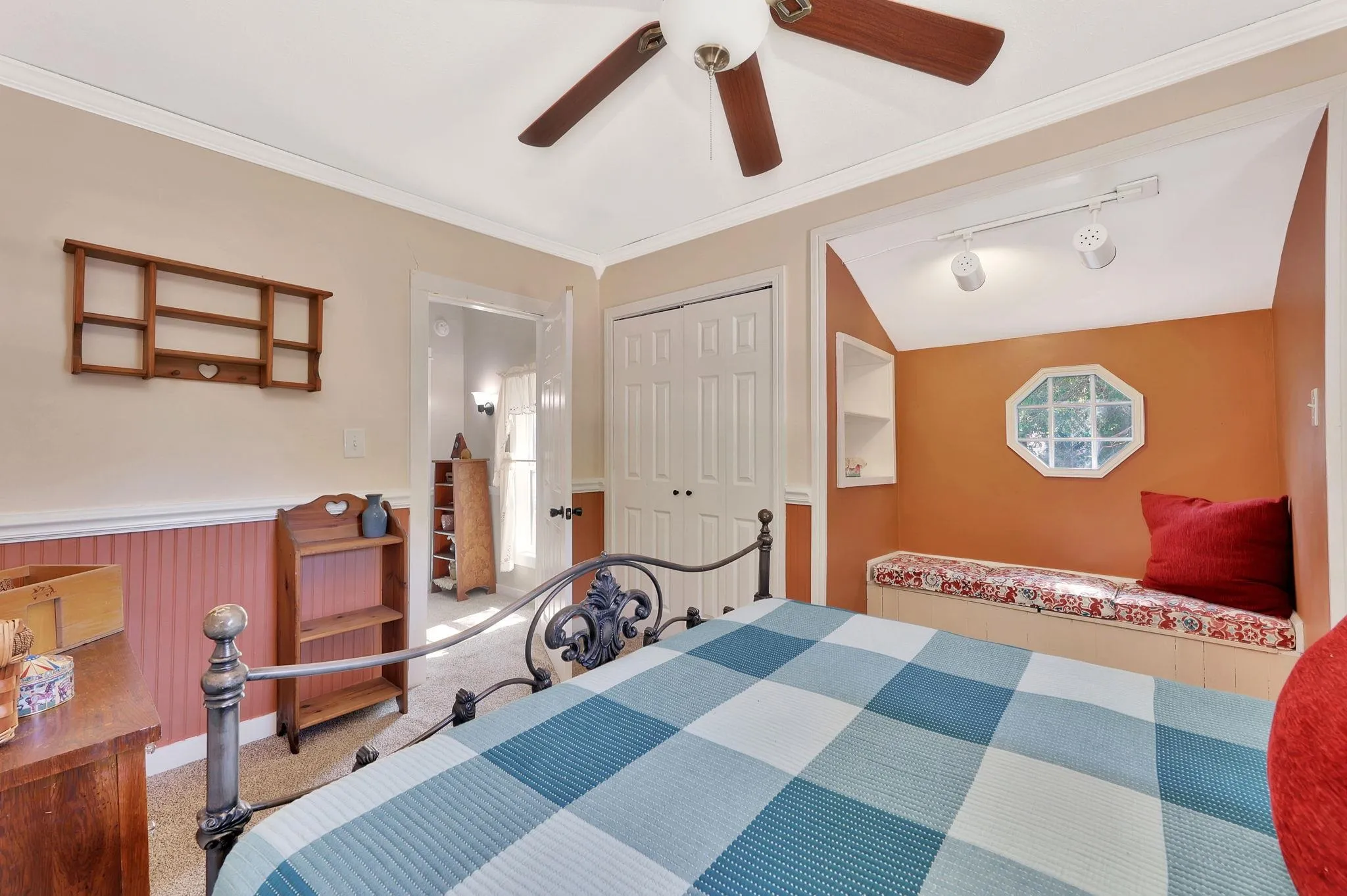 Douglass, Kansas 67039, United States, 3 Bedrooms Bedrooms, ,3 BathroomsBathrooms,Residential,Active,218251