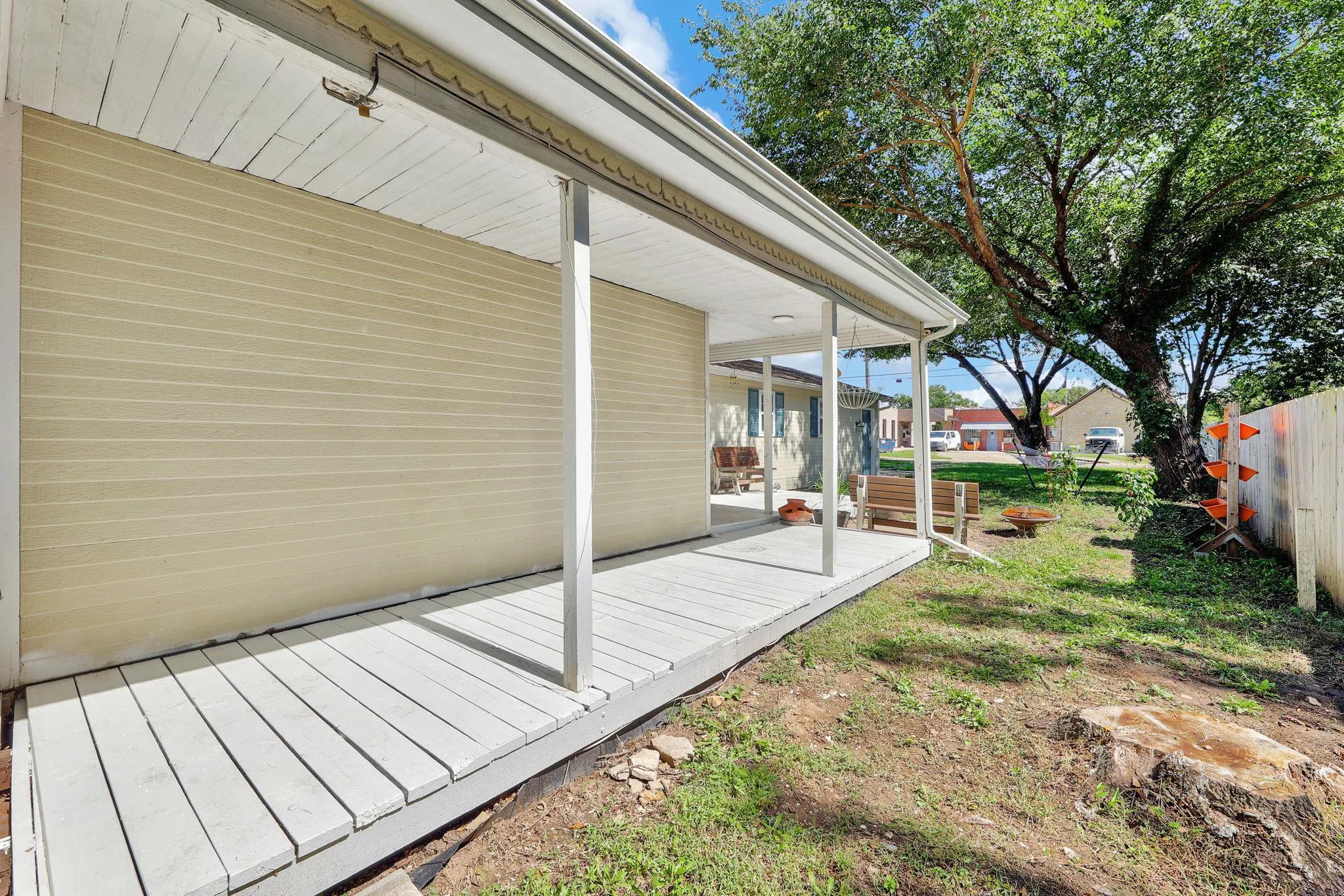 Douglass, Kansas 67039, United States, 3 Bedrooms Bedrooms, ,3 BathroomsBathrooms,Residential,Active,218251