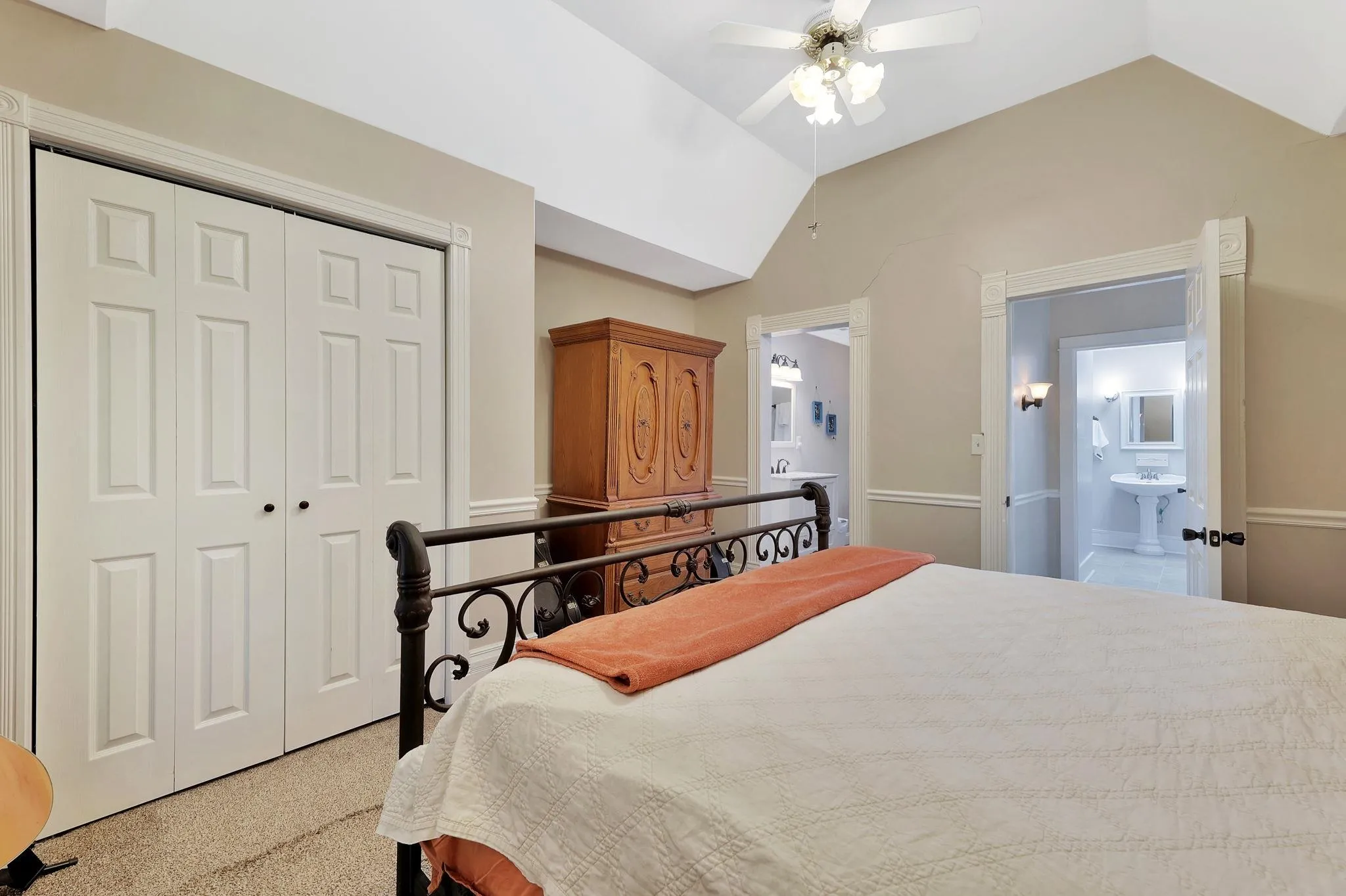 Douglass, Kansas 67039, United States, 3 Bedrooms Bedrooms, ,3 BathroomsBathrooms,Residential,Active,218251