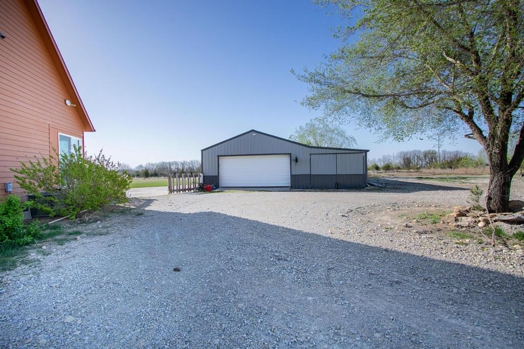 7328 Wildlife Ln, El Dorado, Kansas image 2