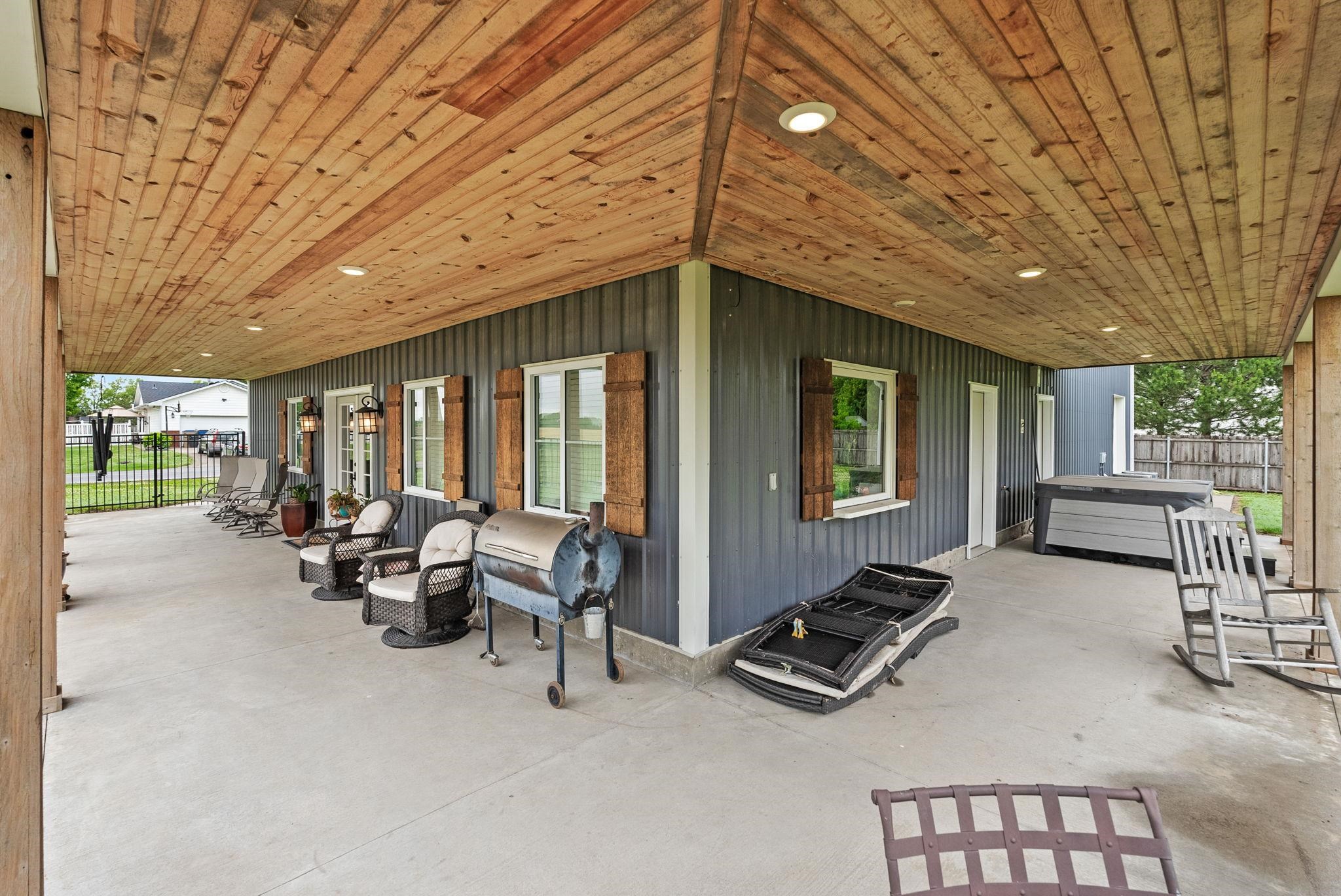430 S Wichita St, Benton, Virginia image 7