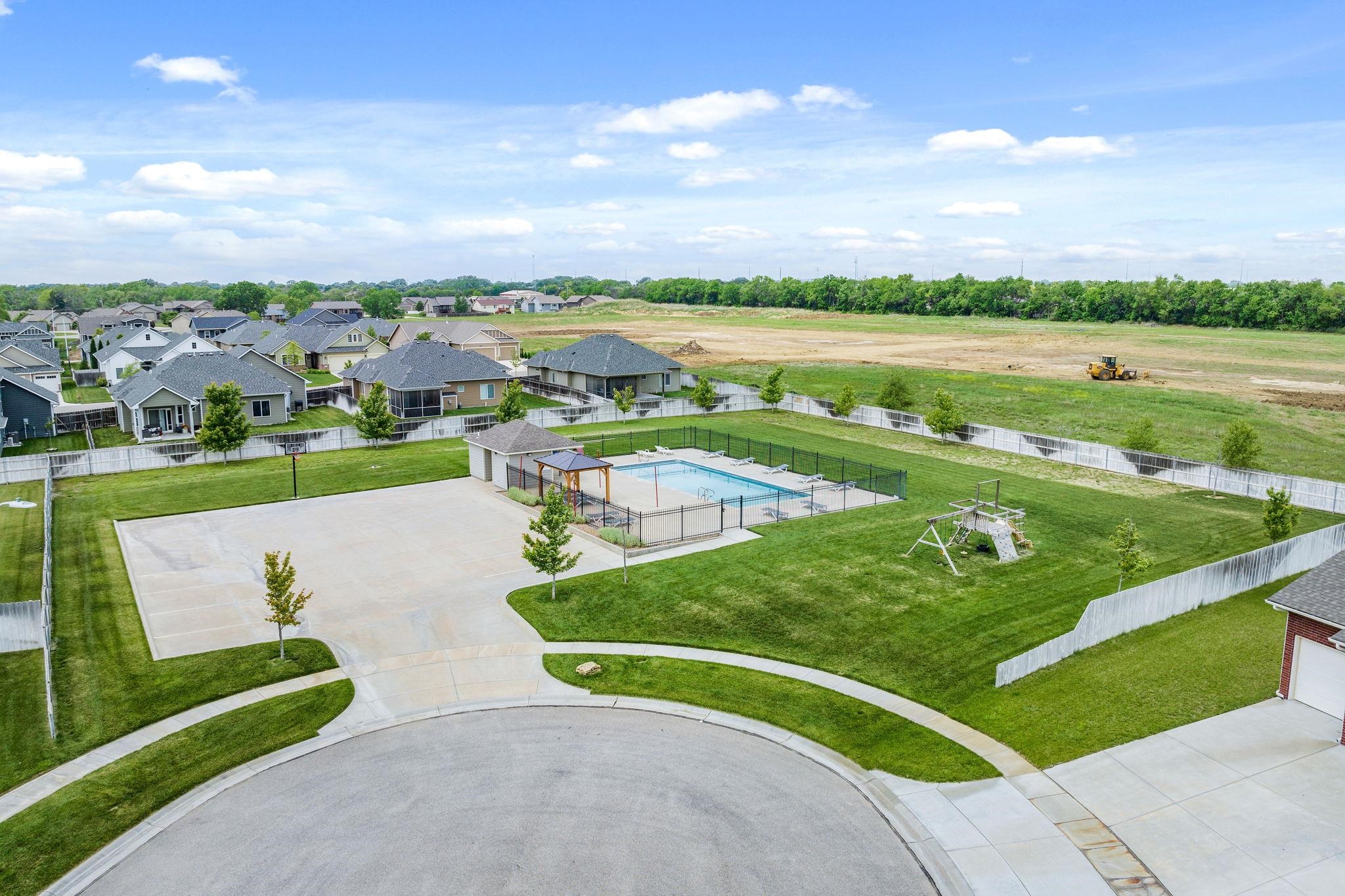 13324 E Bellechase St, Wichita, Kansas image 35